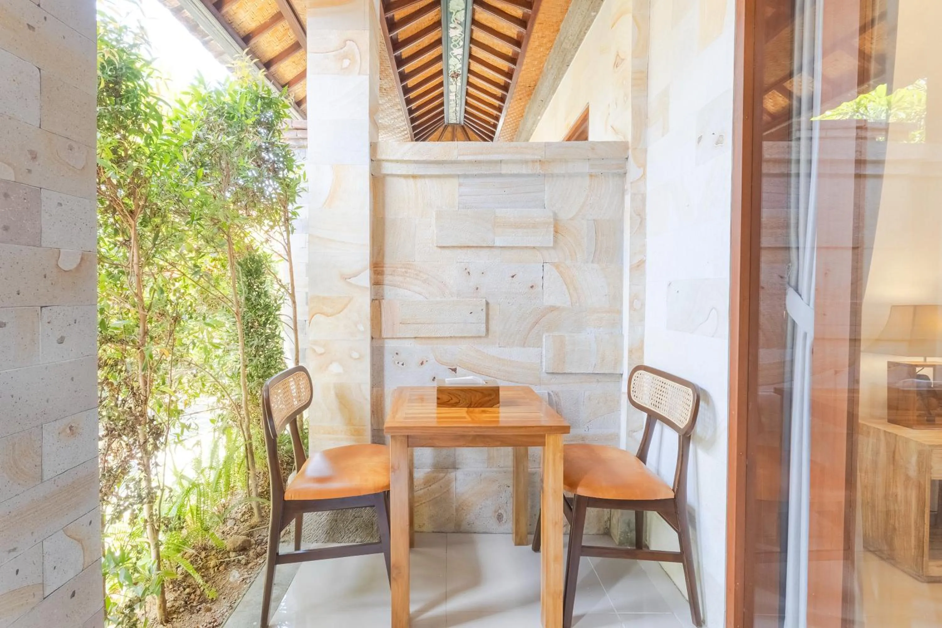 Seating area in Wayan Homestay Sanur