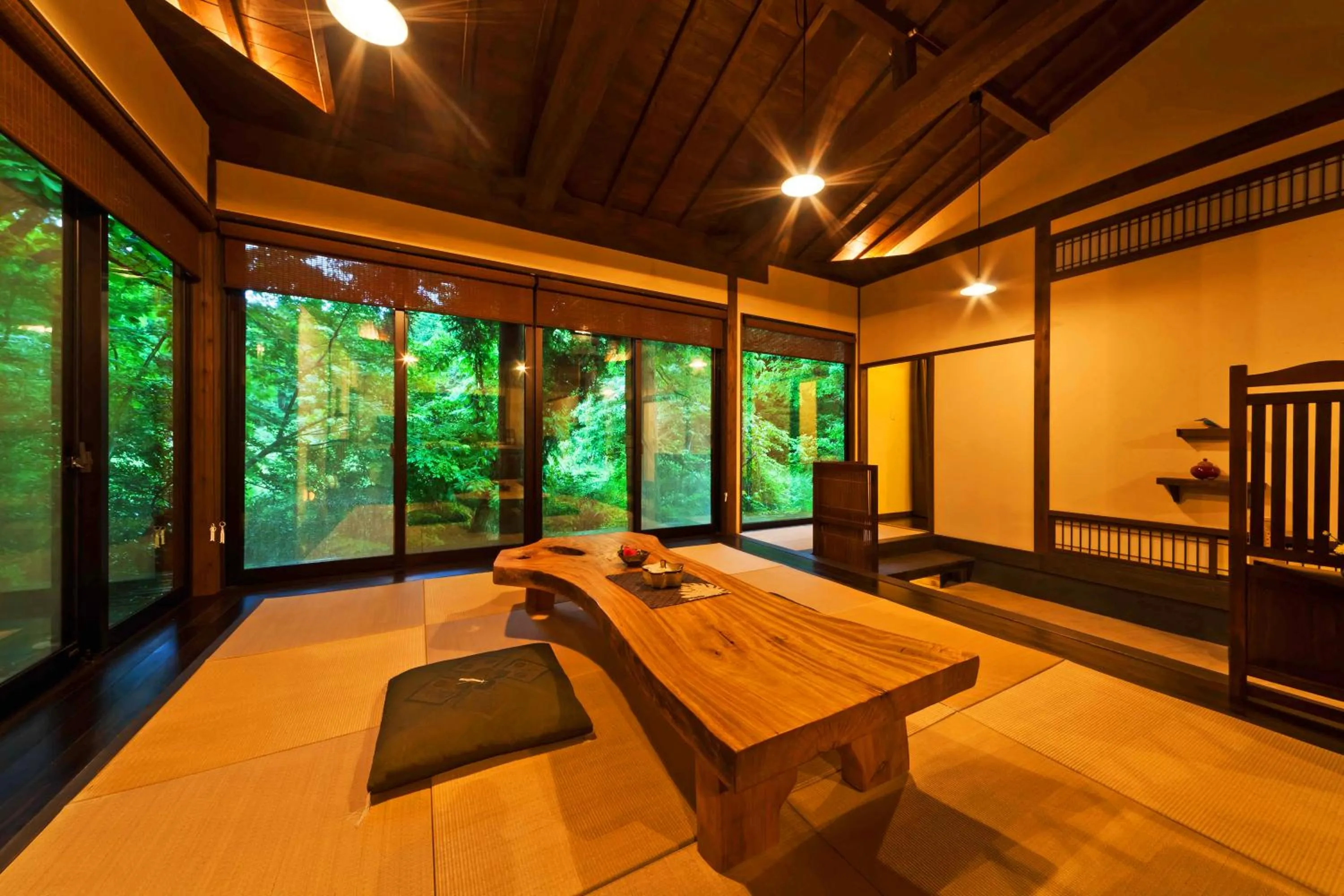 Seating area in Sen-no-Mori