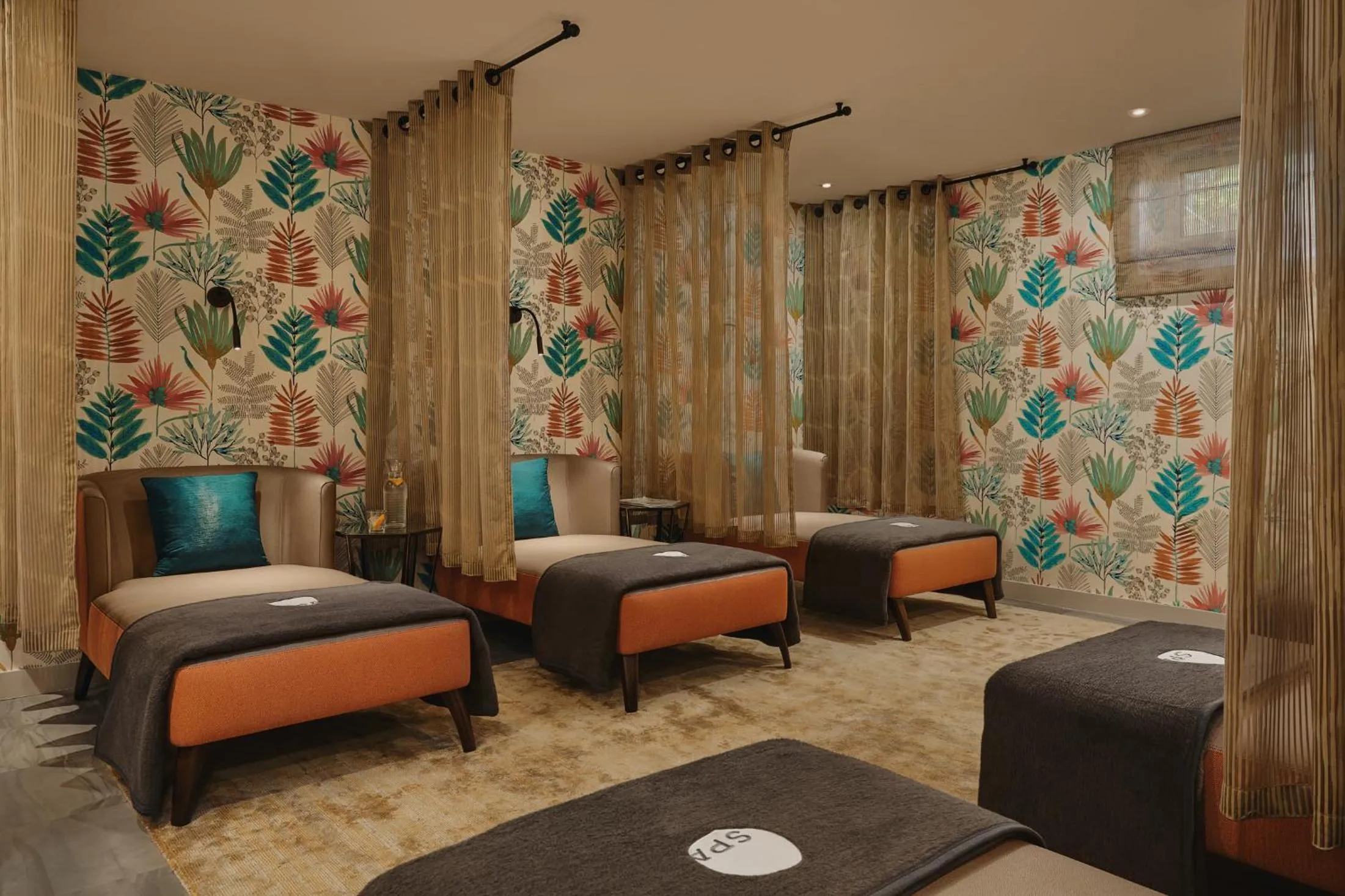 Bed in Ufford Park Resort