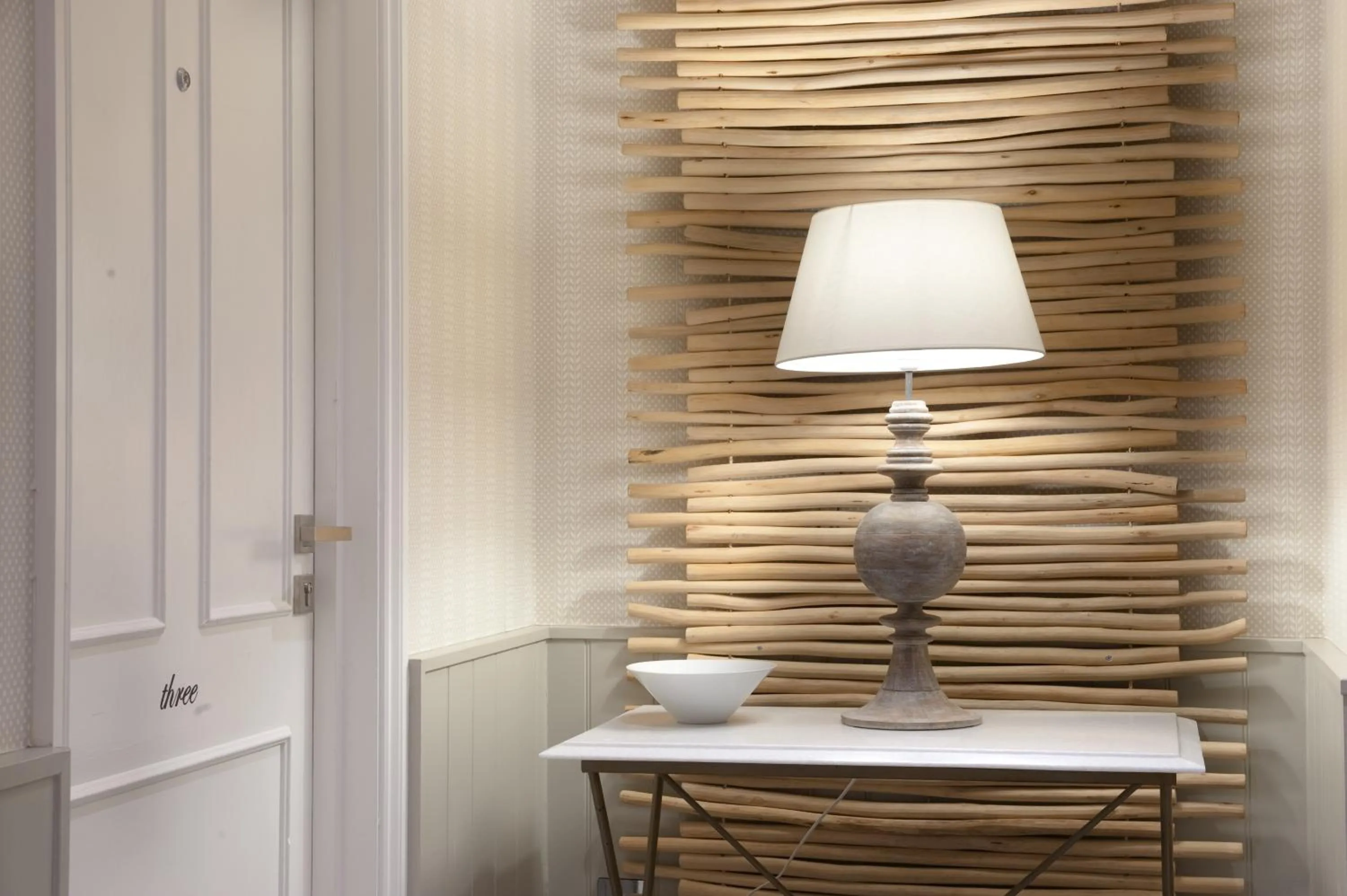 Area and facilities in The Crown Hotel