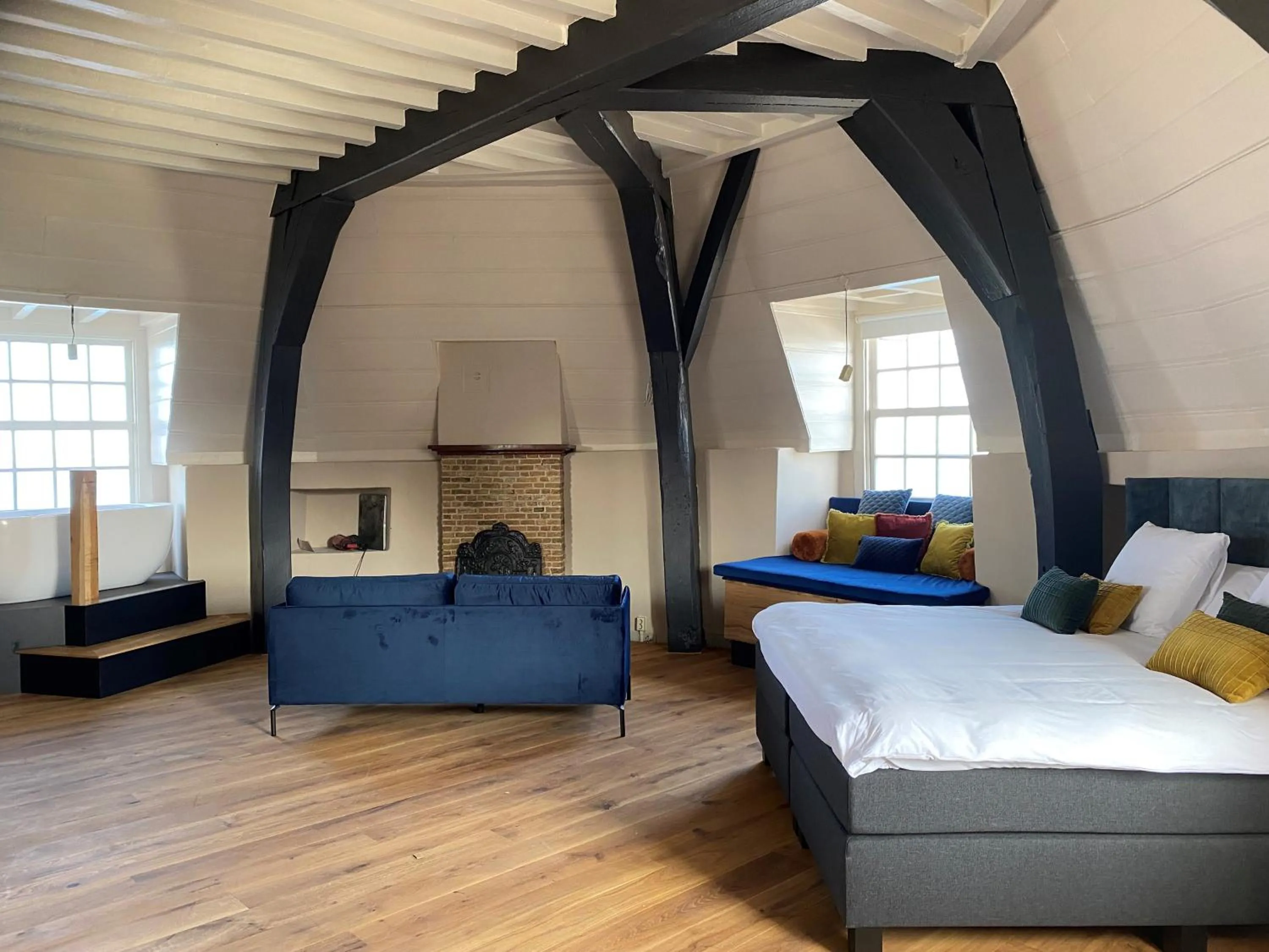 Bedroom, Bed in Auberge de Campveerse Toren