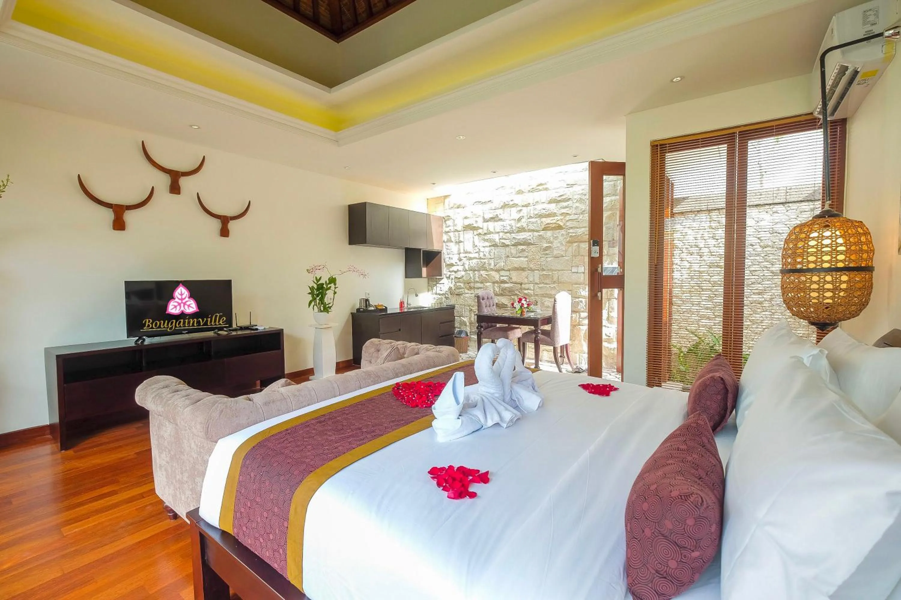 Bed in Villa Bougainville
