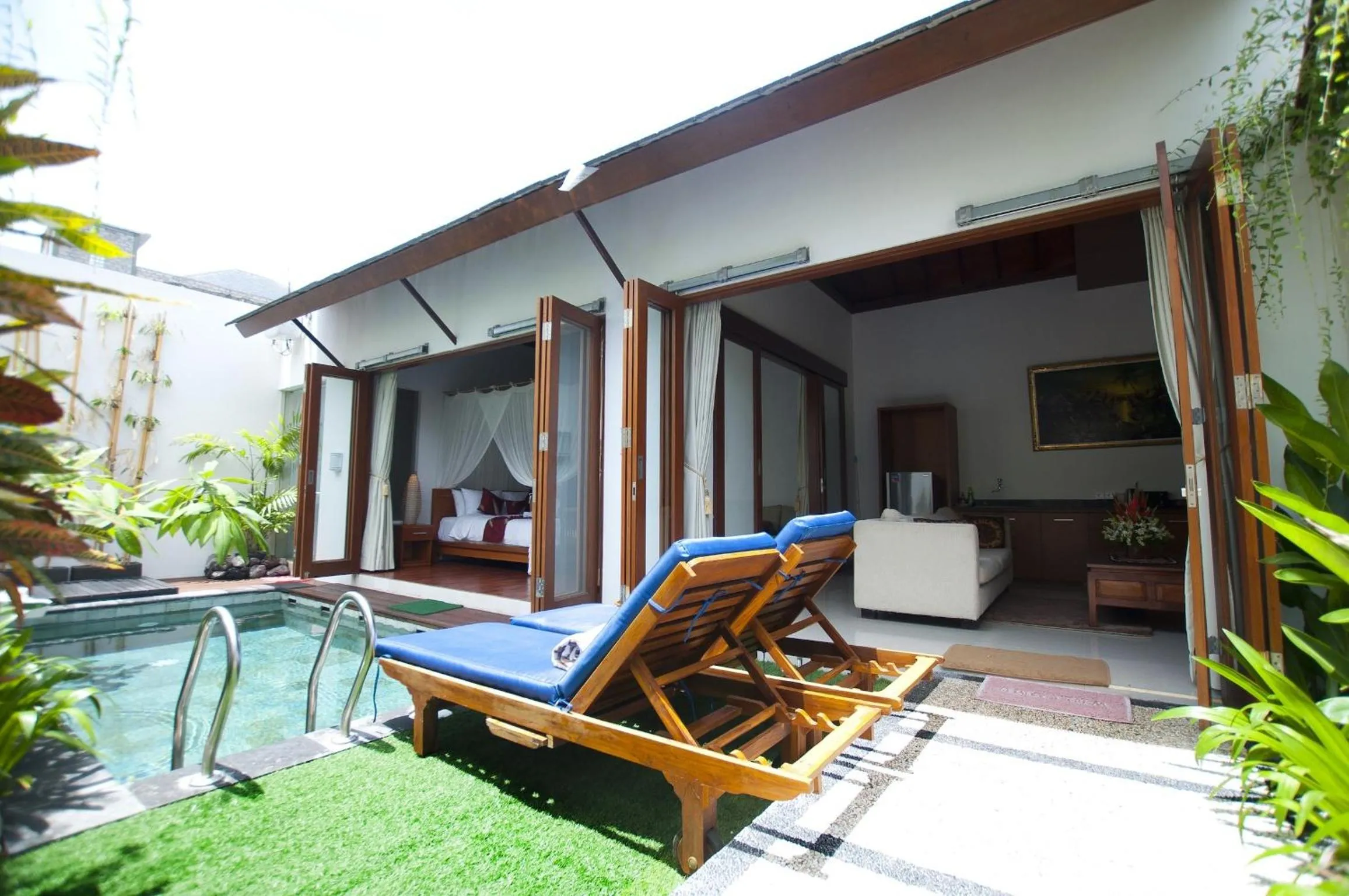 Garden in Villa Bougainville