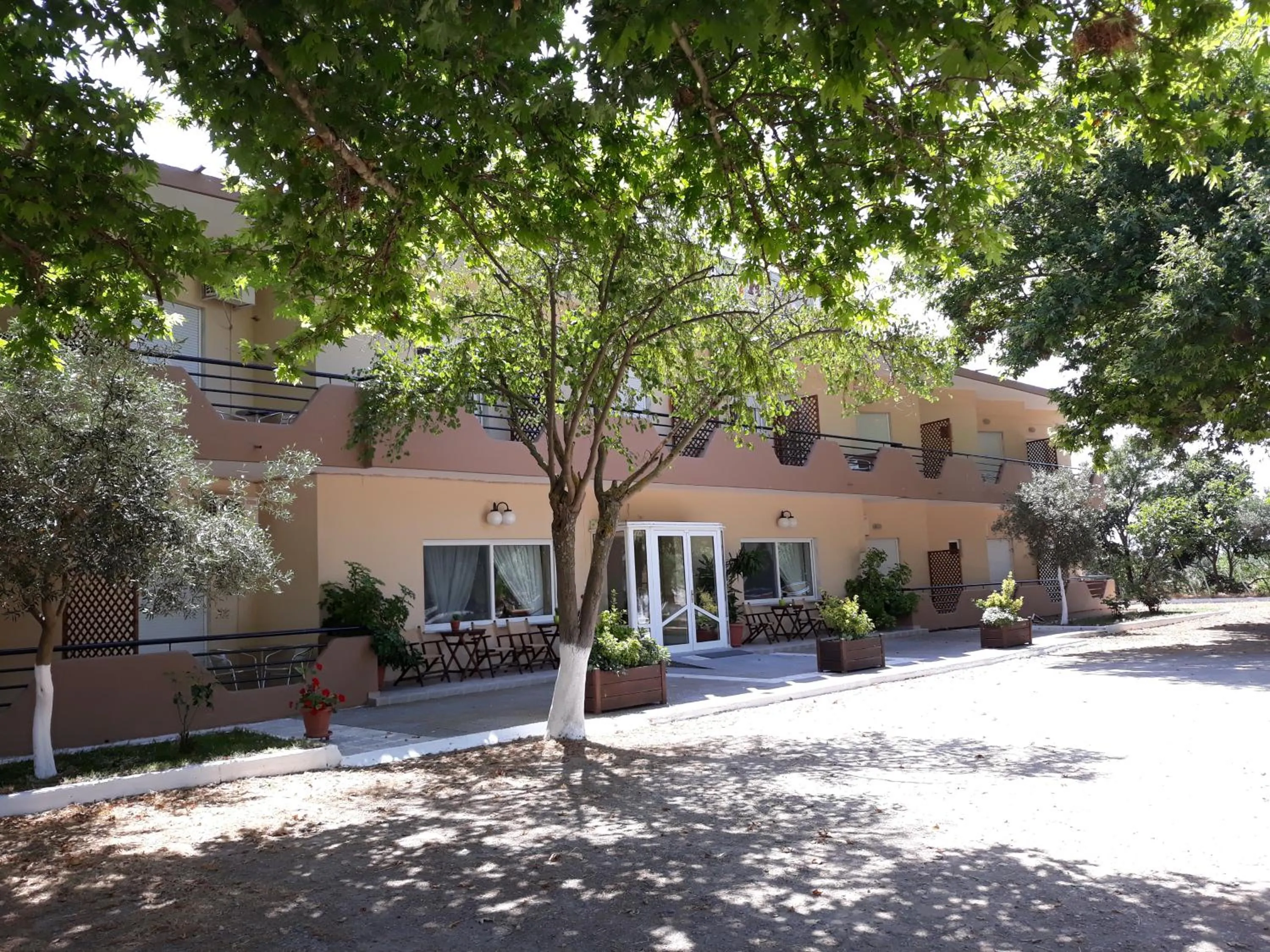 Facade/entrance in Hotel Isidora