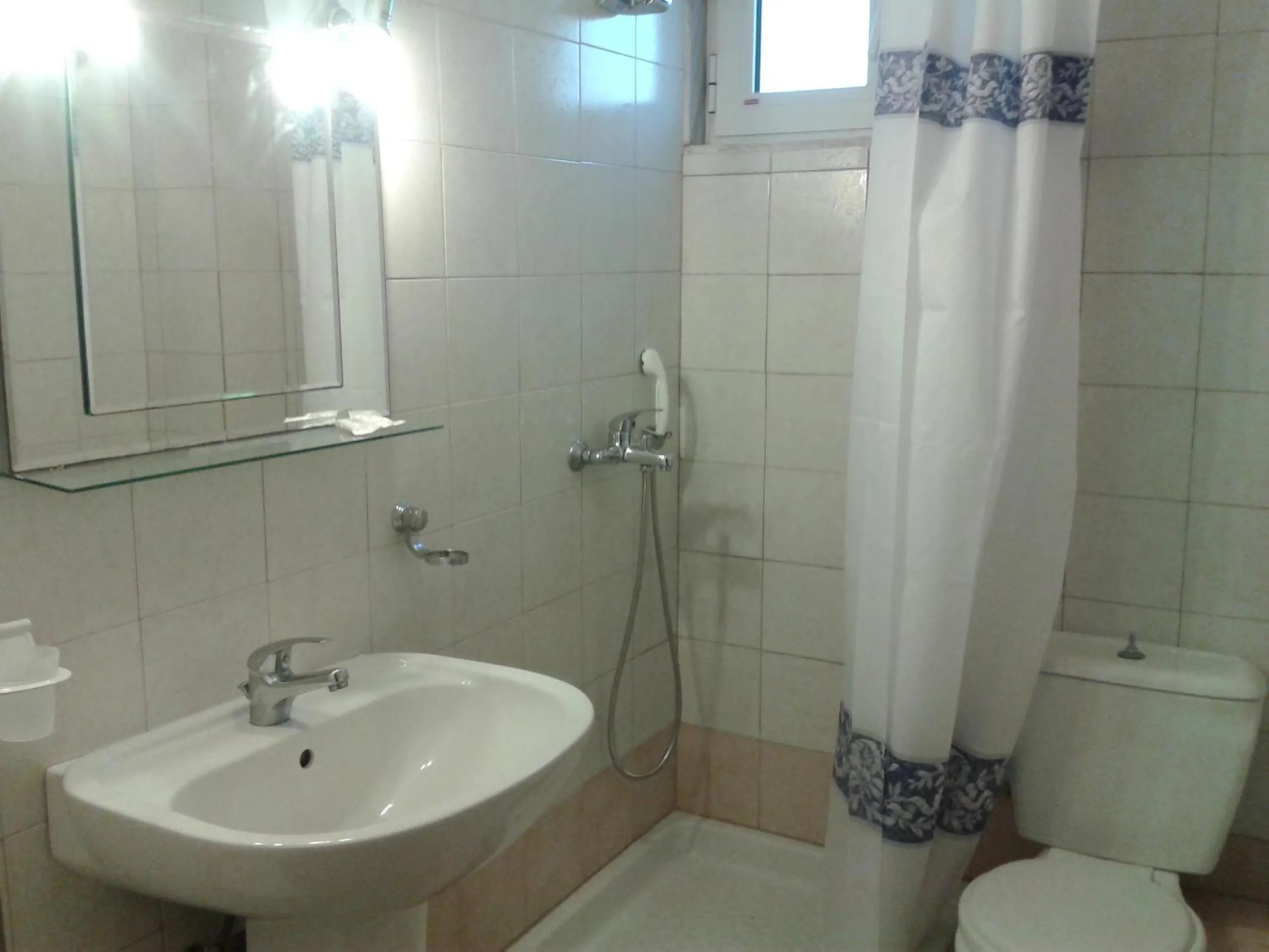 Triple Room in Hotel Isidora