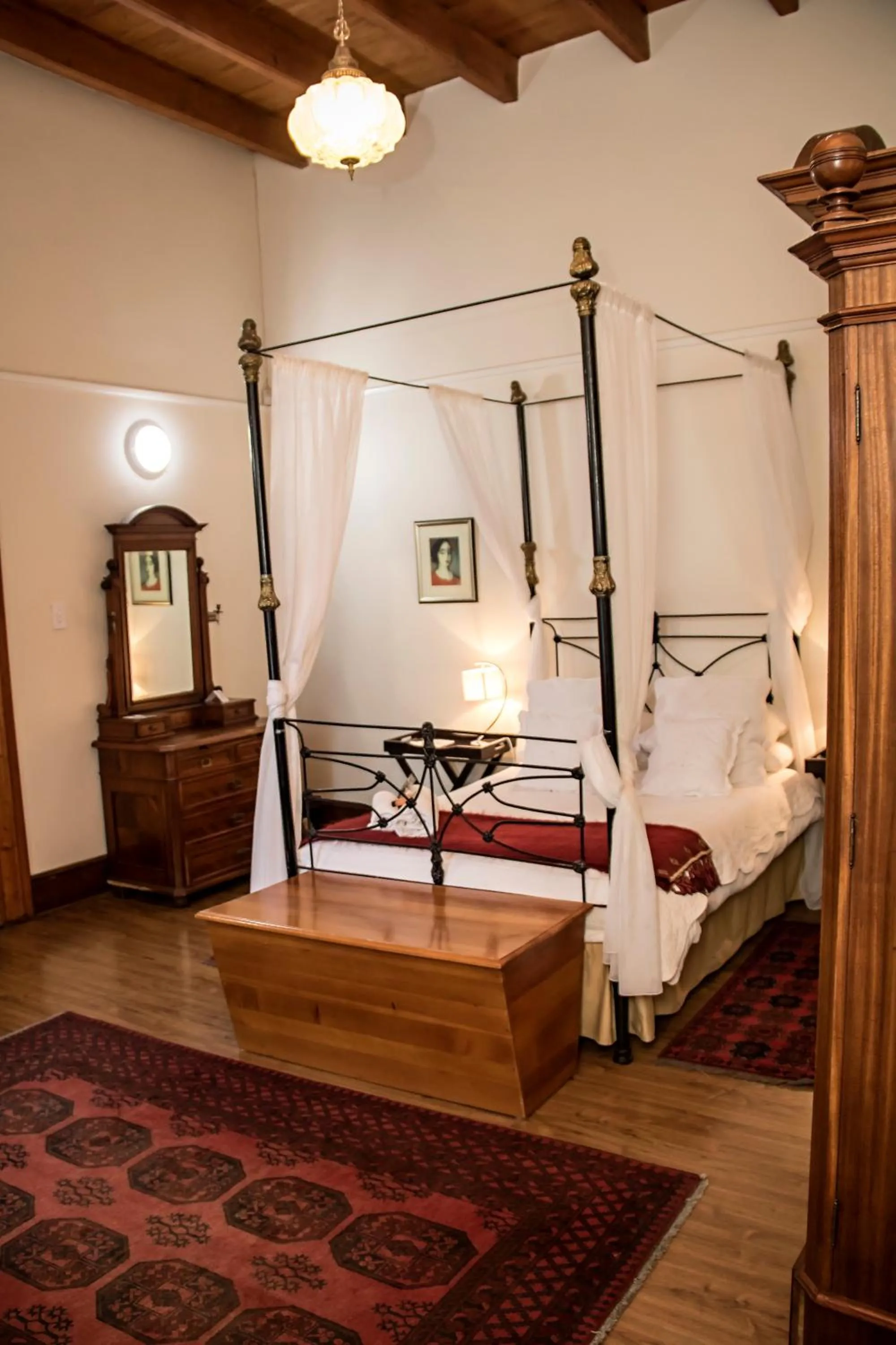 Bedroom, Bed in Matoppo Inn