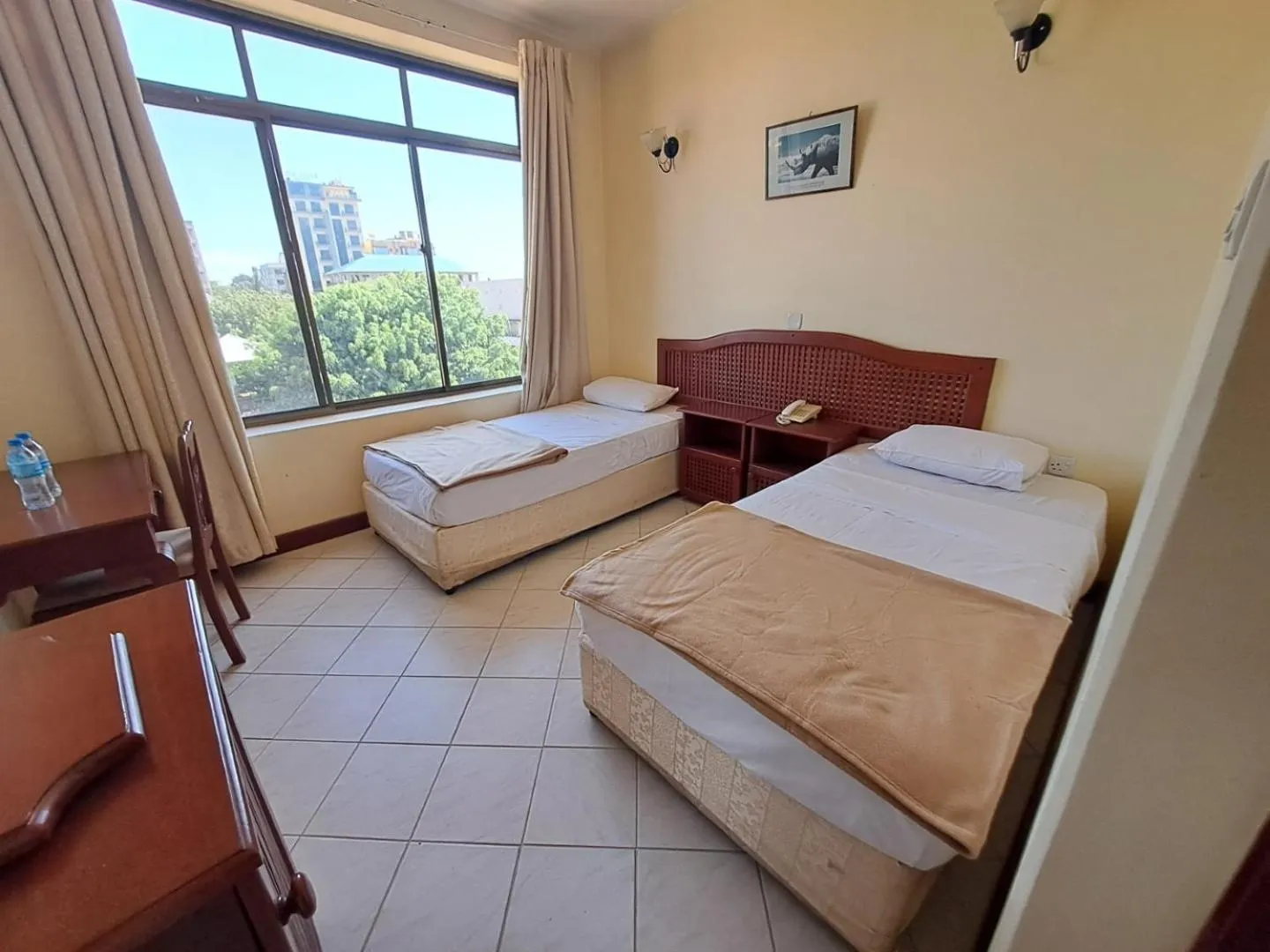 Bed in Moshi Leopard Hotel