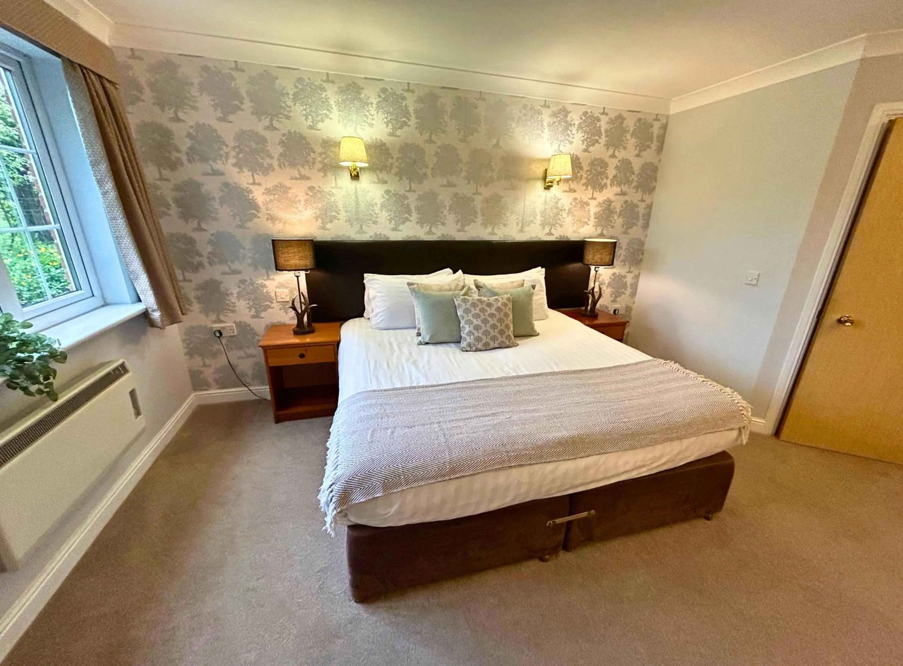 Bed in New Forest Lodge