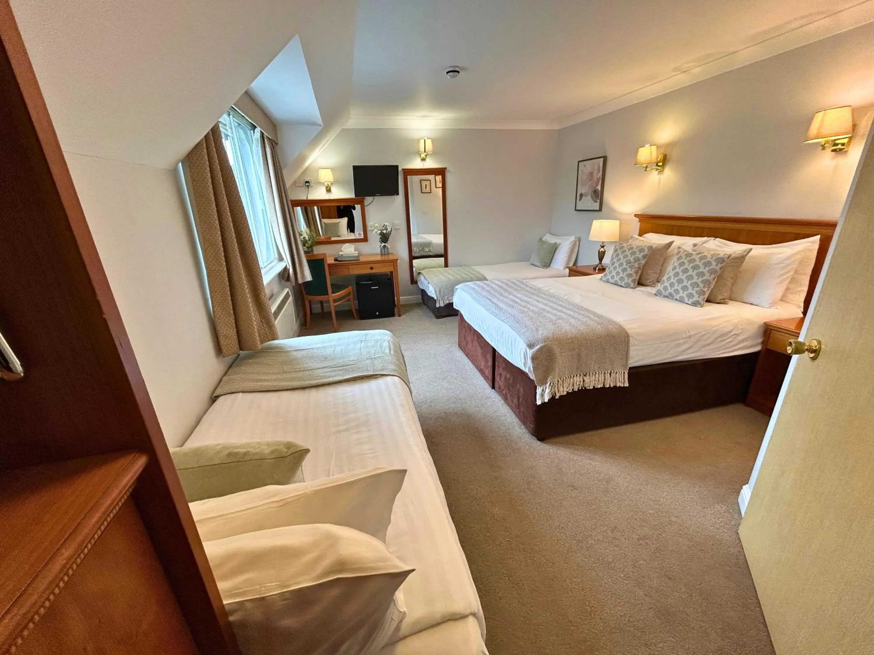 Bed in New Forest Lodge