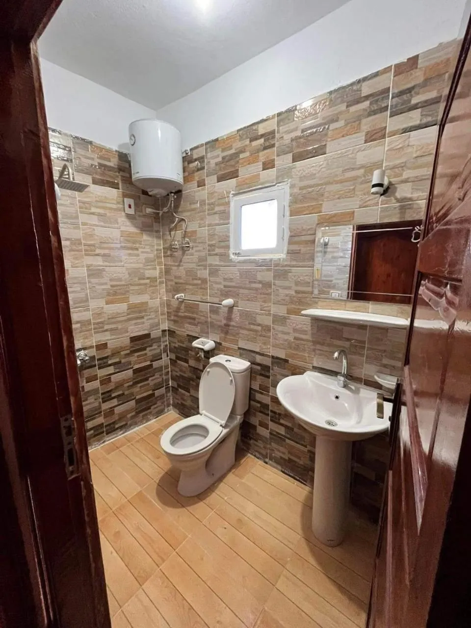 Shower in New Star Hotel