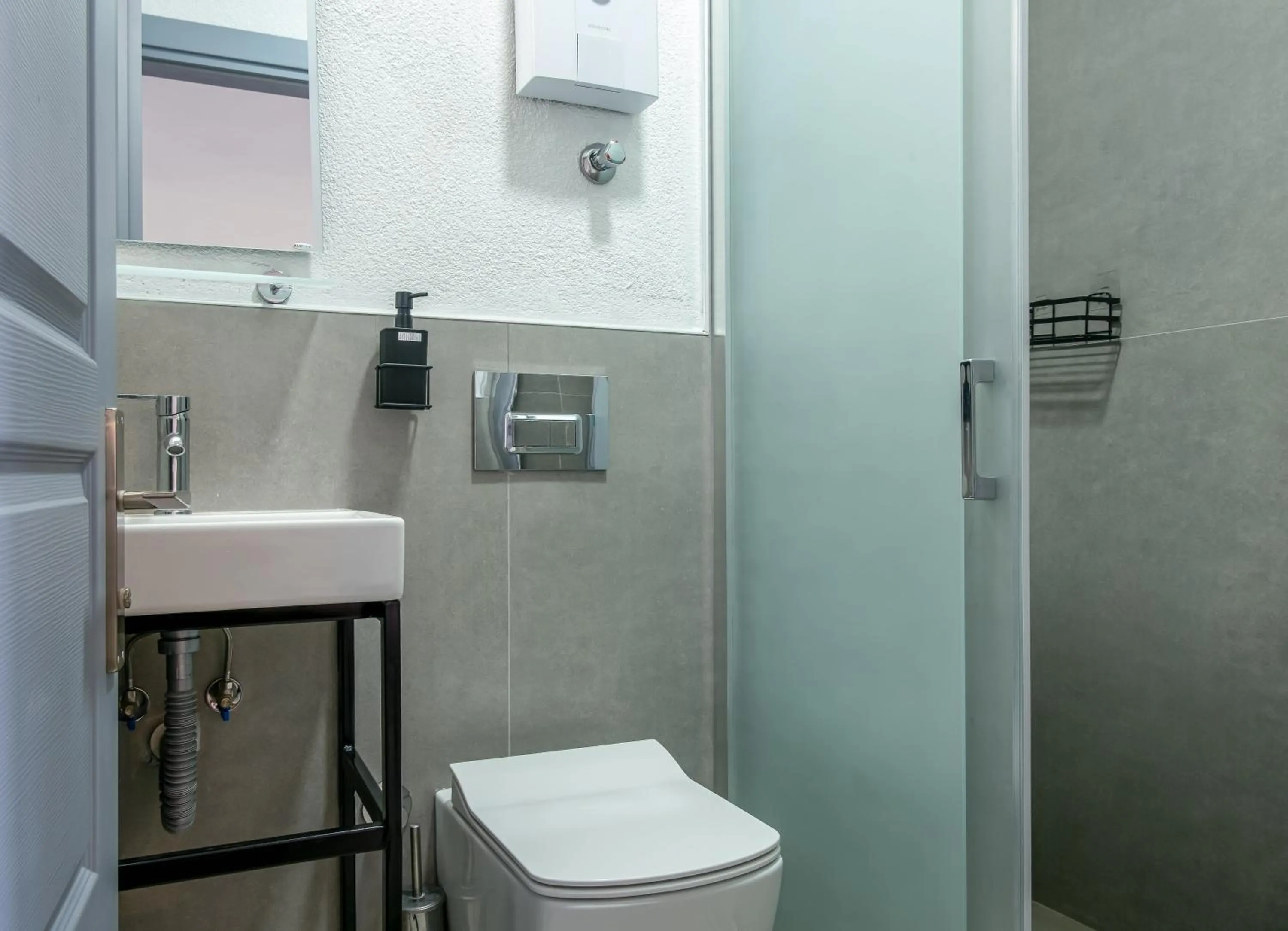 Bathroom in Datça Işık Apart