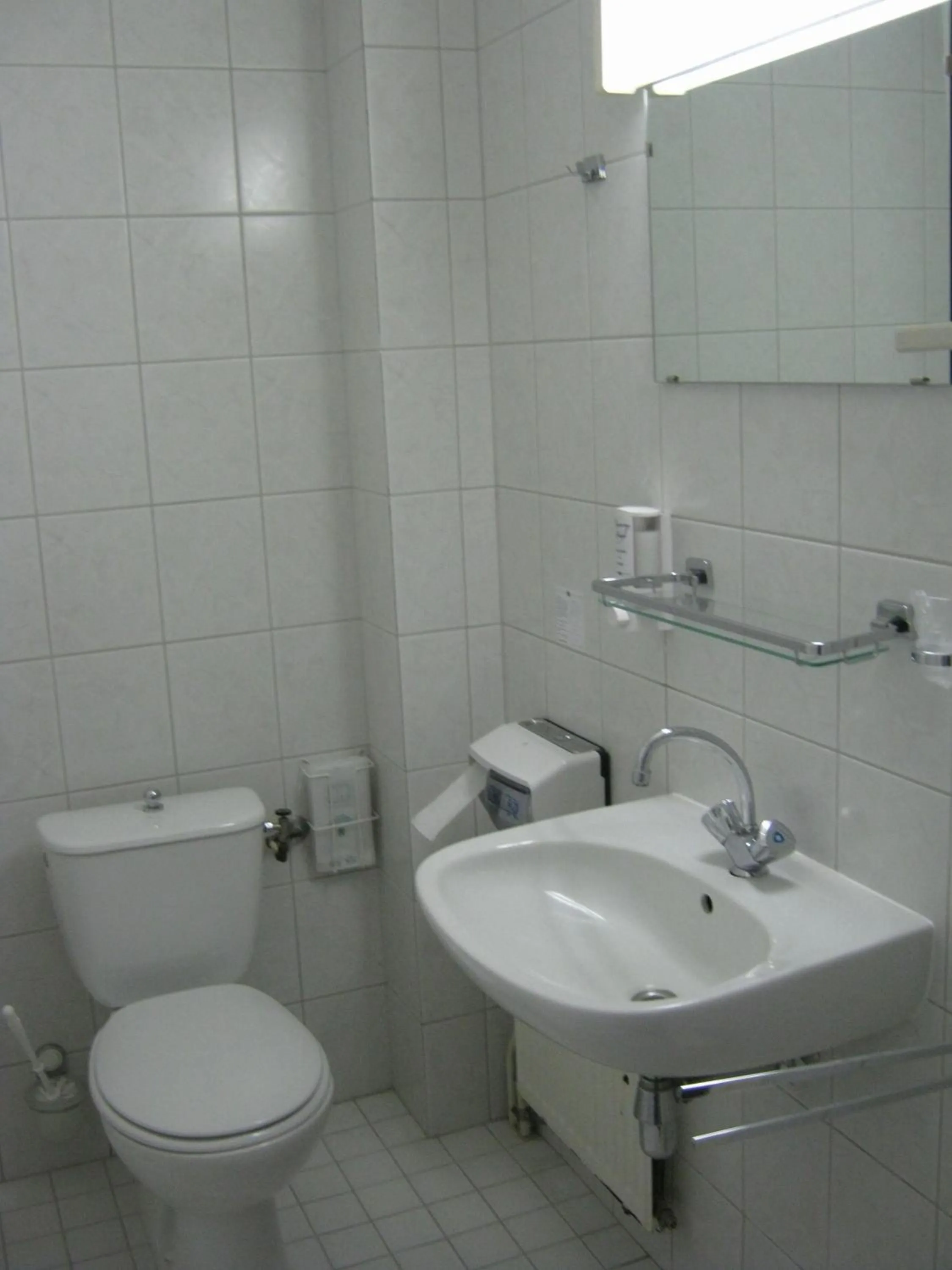 Toilet in Fletcher Hotel Restaurant Dinkeloord