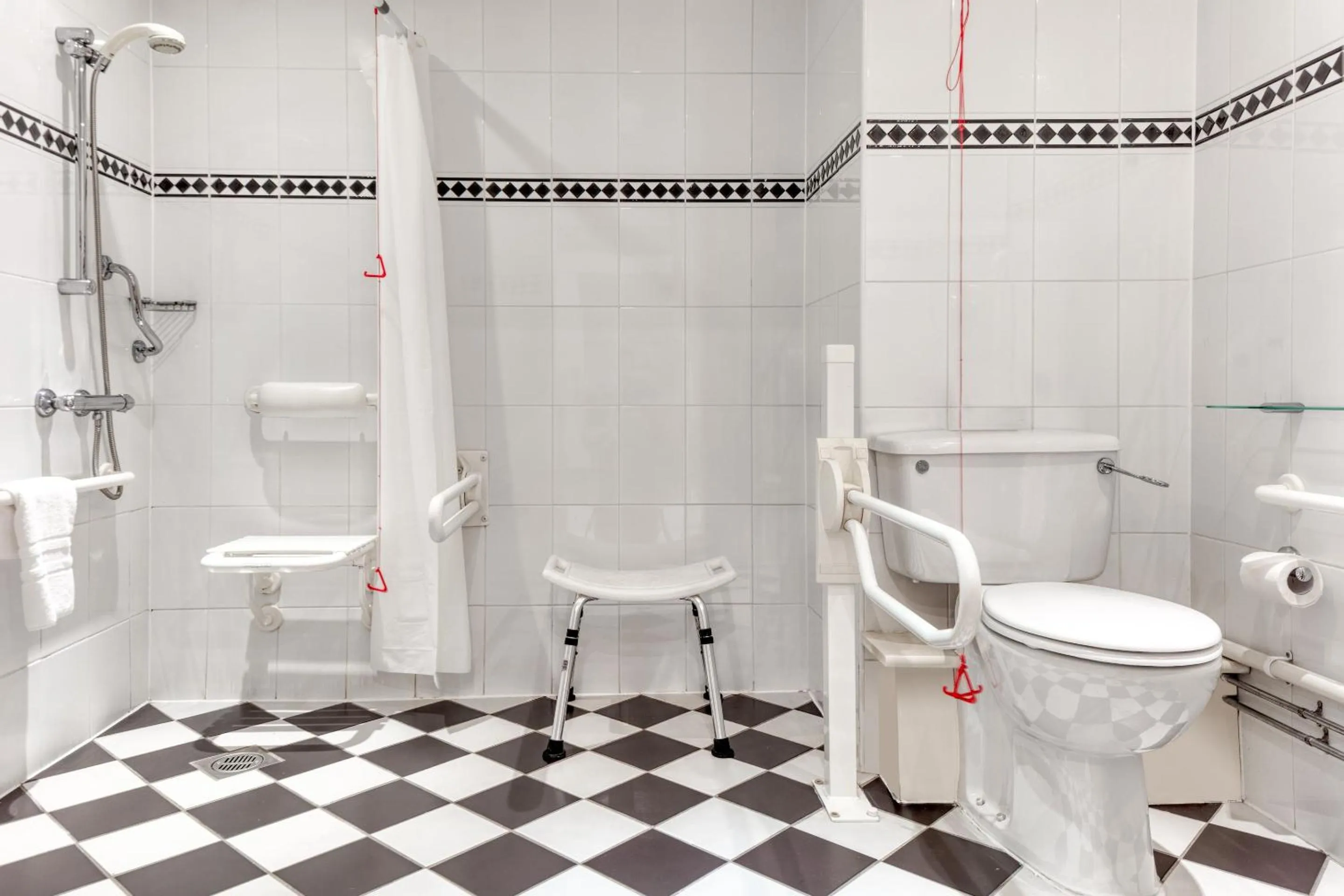 acessibility in Mercure Blackburn Dunkenhalgh Hotel & Spa