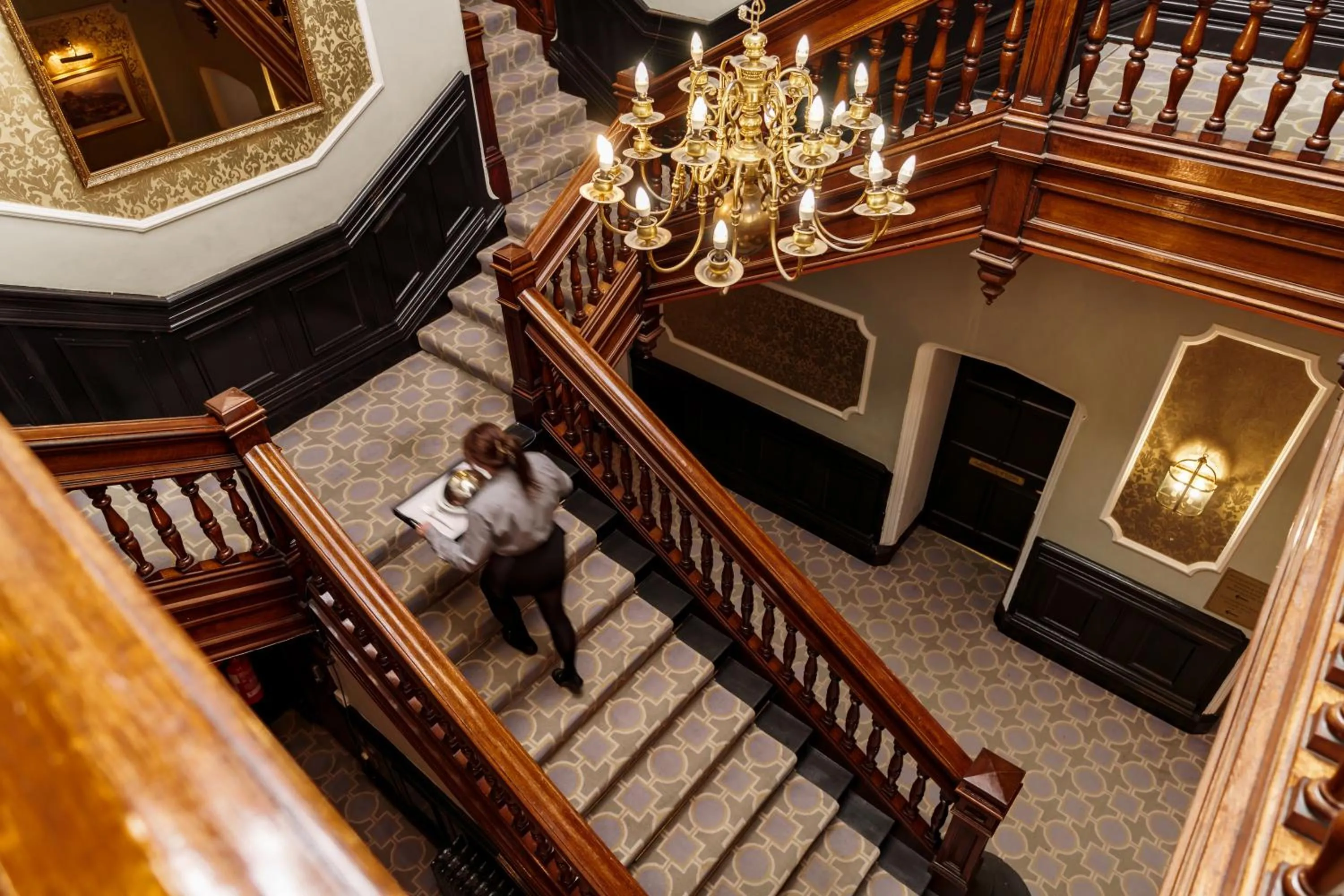 Lobby or reception in Mercure Blackburn Dunkenhalgh Hotel & Spa