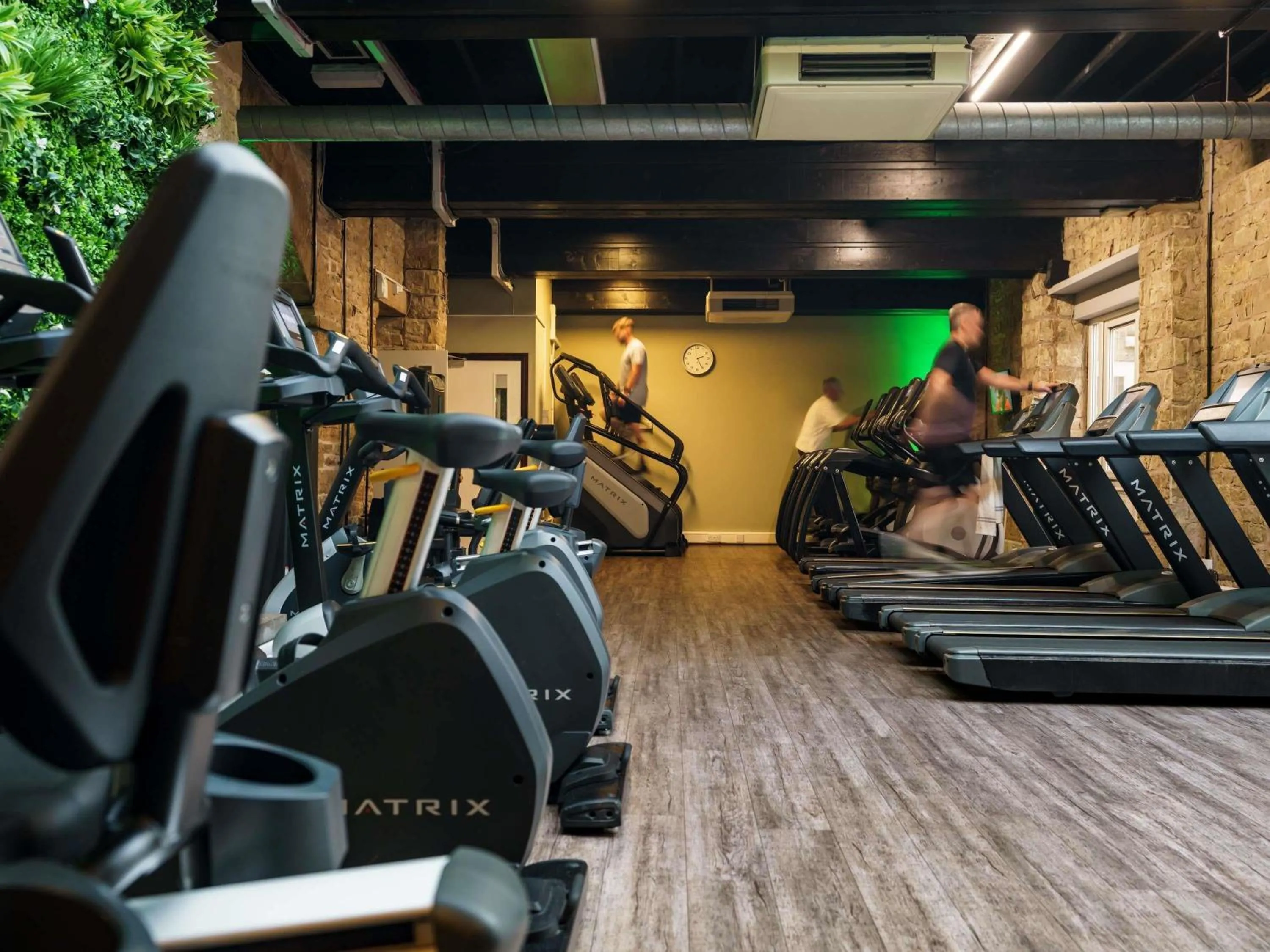 Lounge or bar in Mercure Blackburn Dunkenhalgh Hotel & Spa