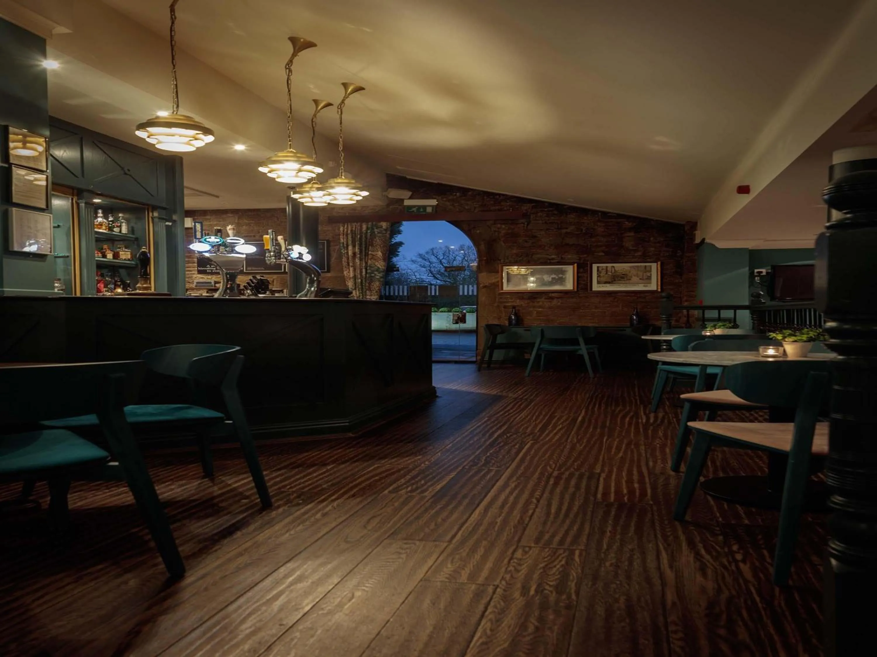 Lounge or bar in Mercure Blackburn Dunkenhalgh Hotel & Spa