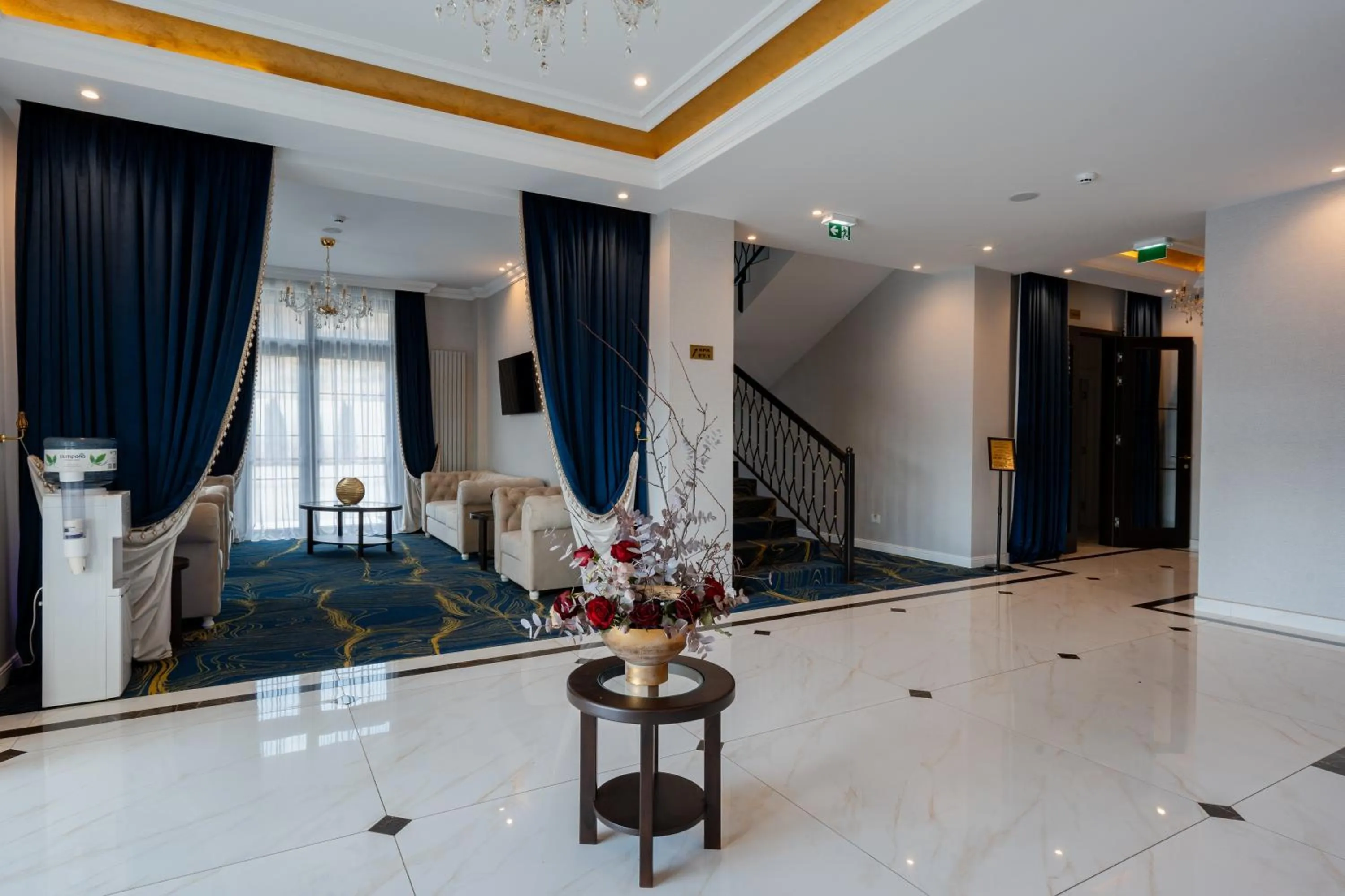 Seating area in Hotel NOBLESSE Boutique&Spa