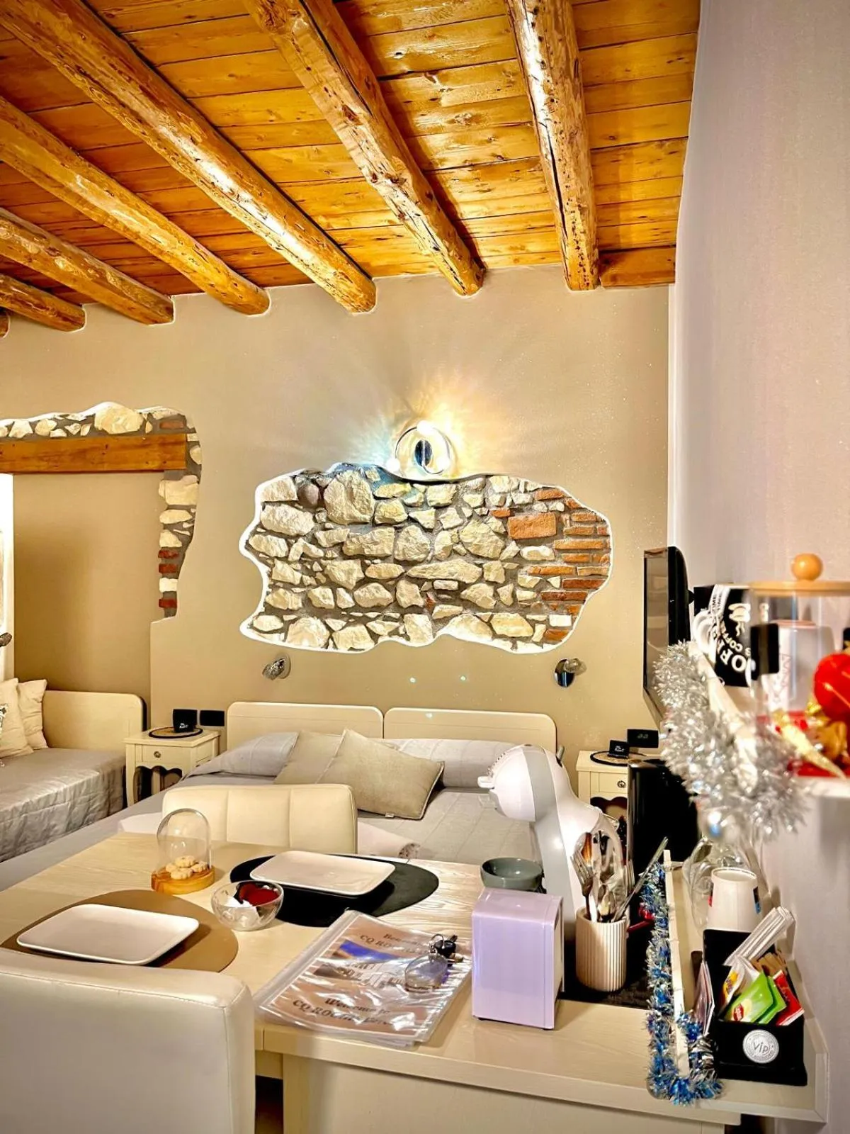 Coffee/tea facilities in CQ Rooms Verona