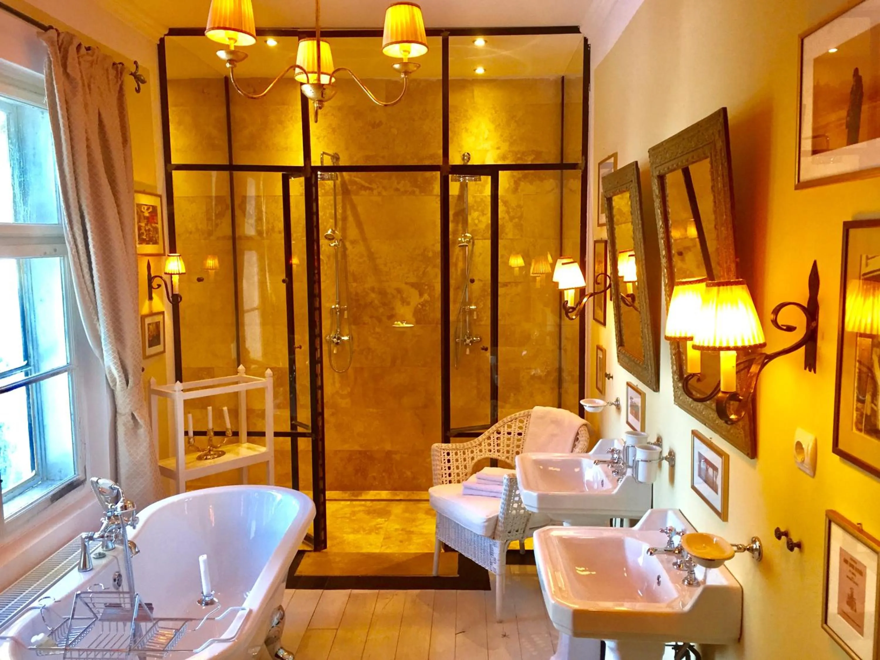 Shower in Zabola Estate - Transylvania