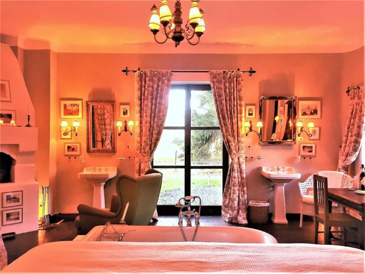 Photo of the whole room, Bed in Zabola Estate - Transylvania