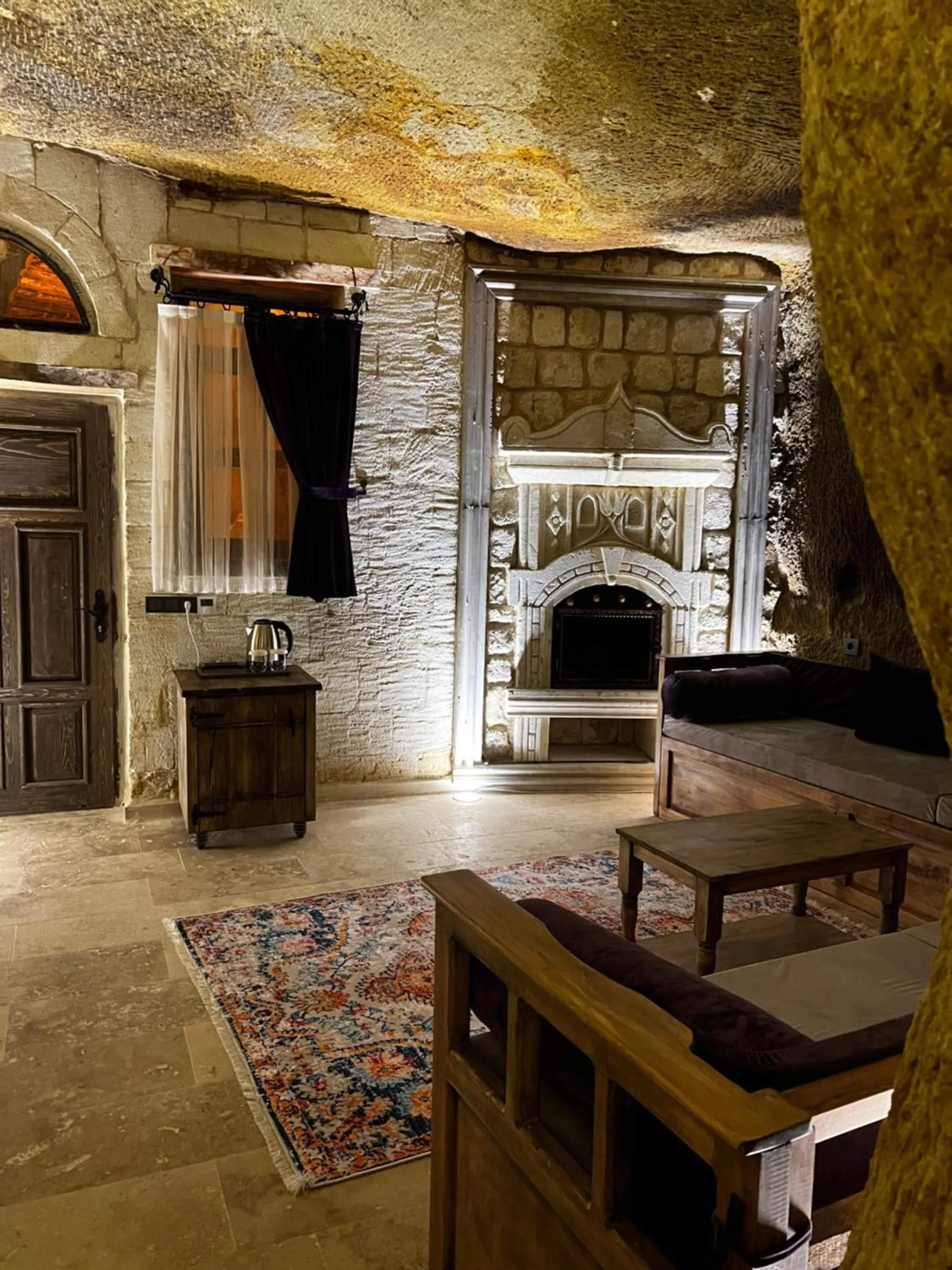 Living room in Chakra Special Caves