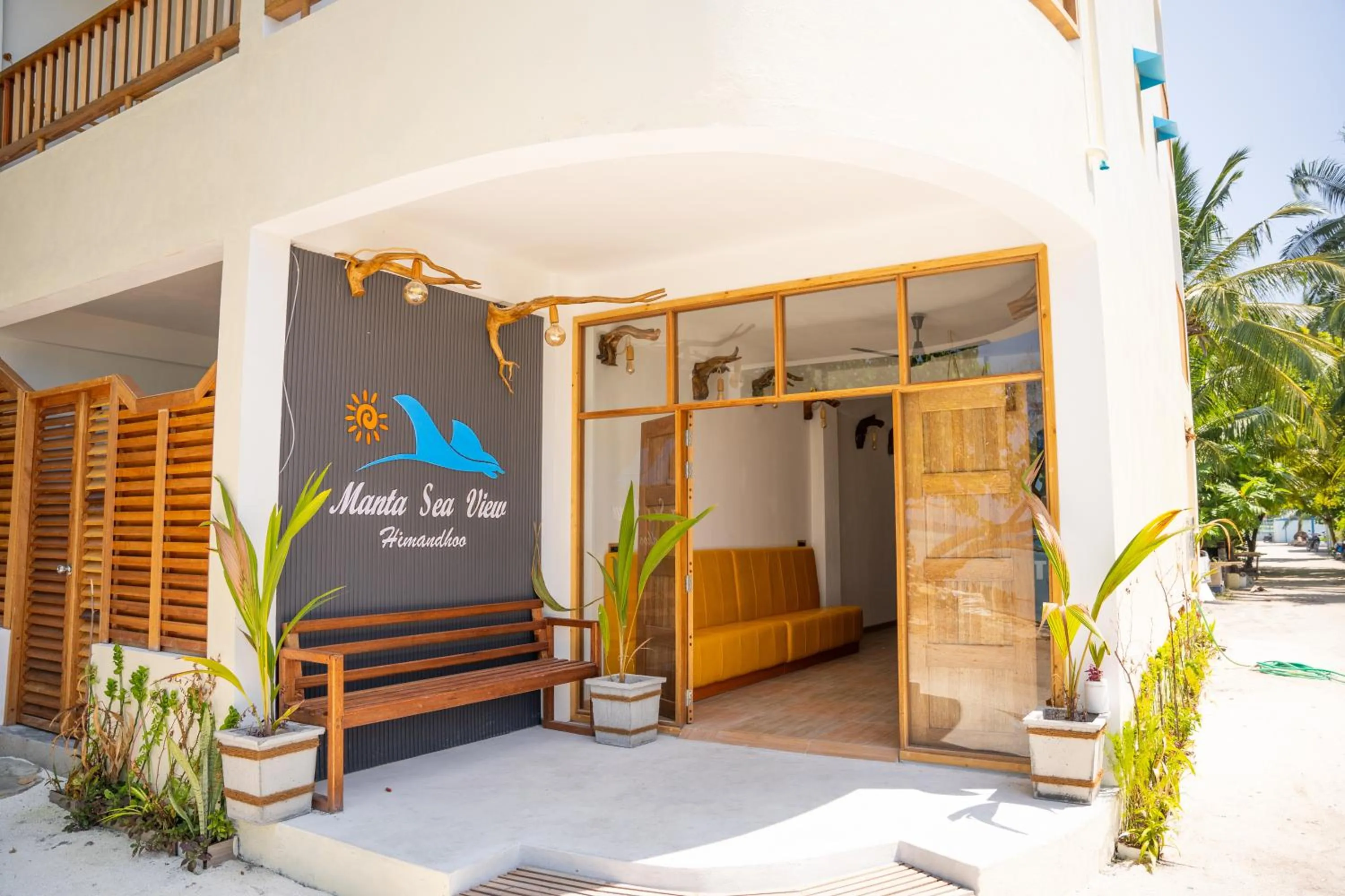 Property building in Manta Sea View Himandhoo