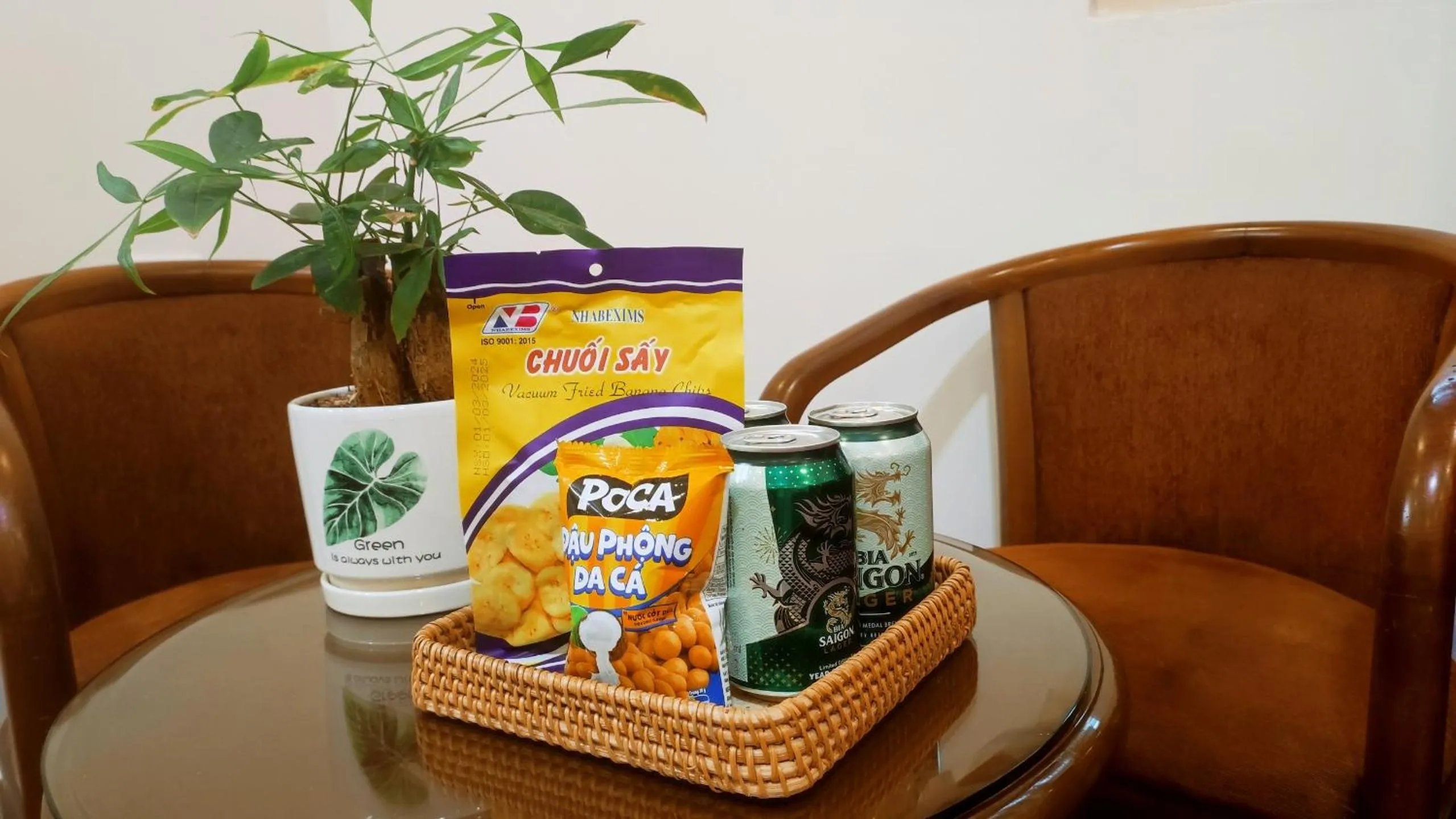 minibar in Lantern Hotel