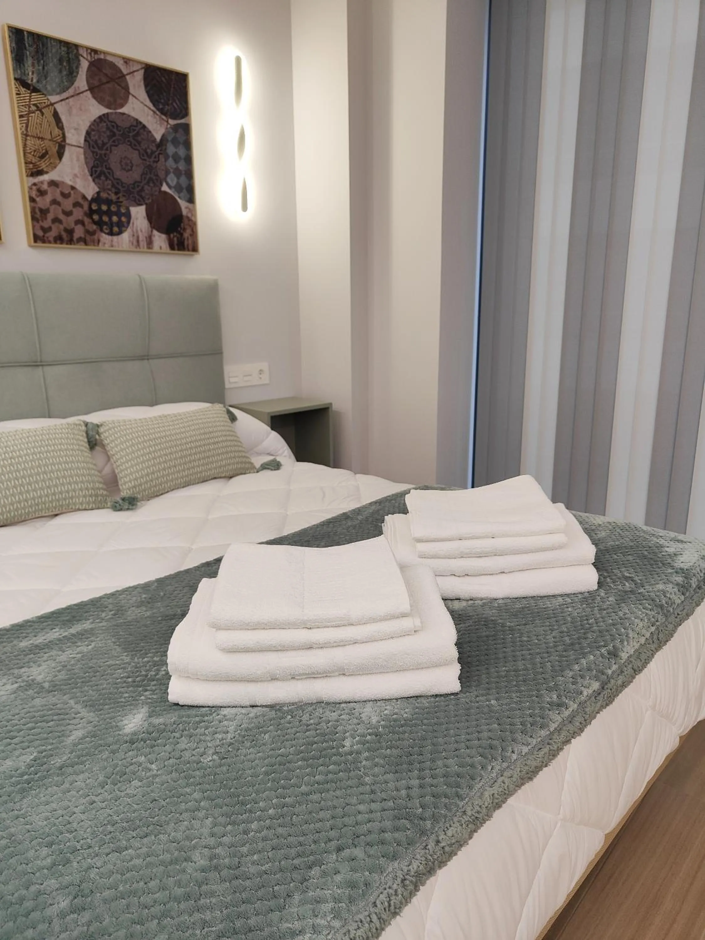 Bed in Apartamentos Centro Oviedo Caveda