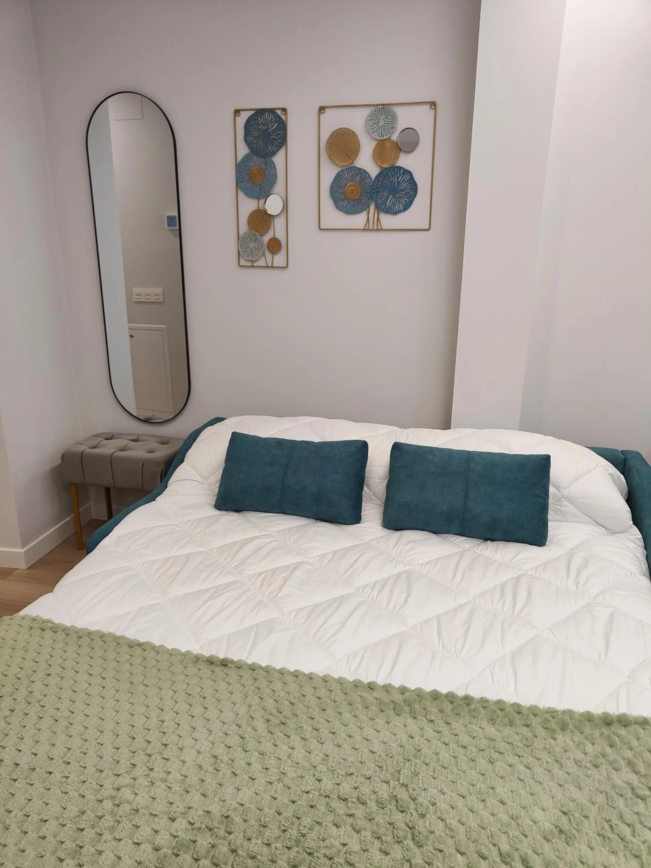 Bed in Apartamentos Centro Oviedo Caveda