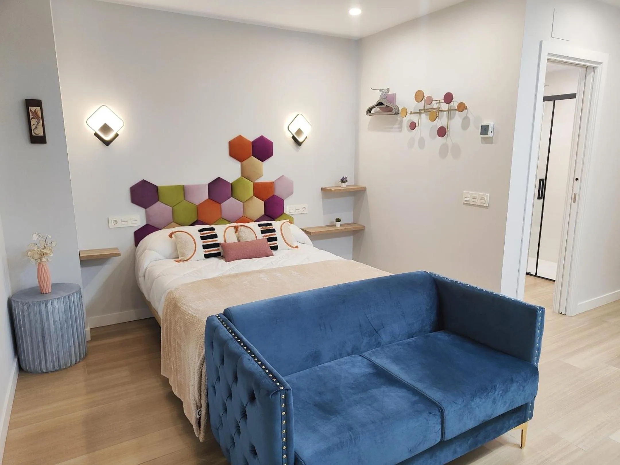 Bed in Apartamentos Centro Oviedo Caveda