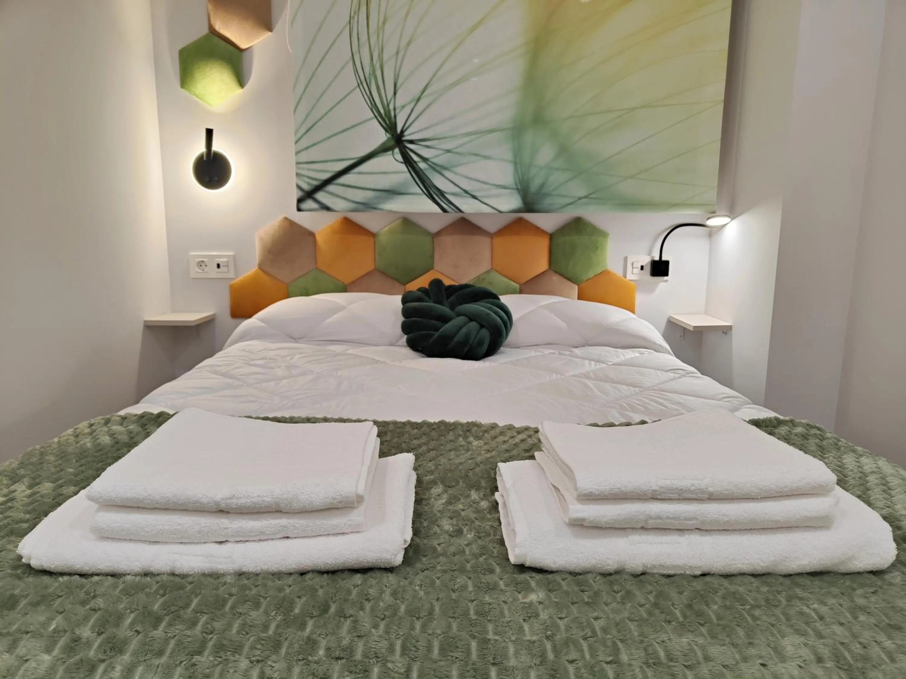 Bed in Apartamentos Centro Oviedo Caveda