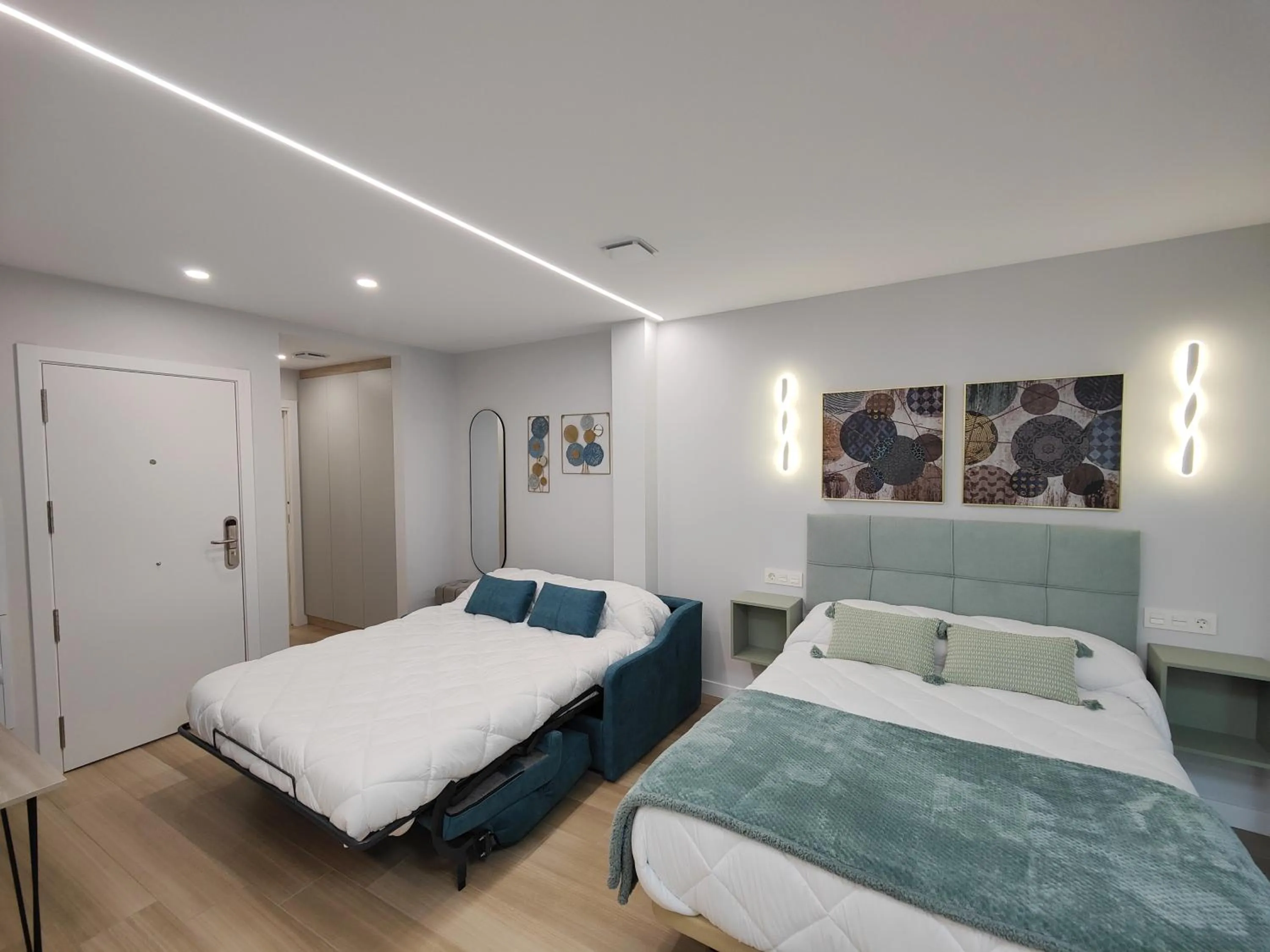 Bed in Apartamentos Centro Oviedo Caveda