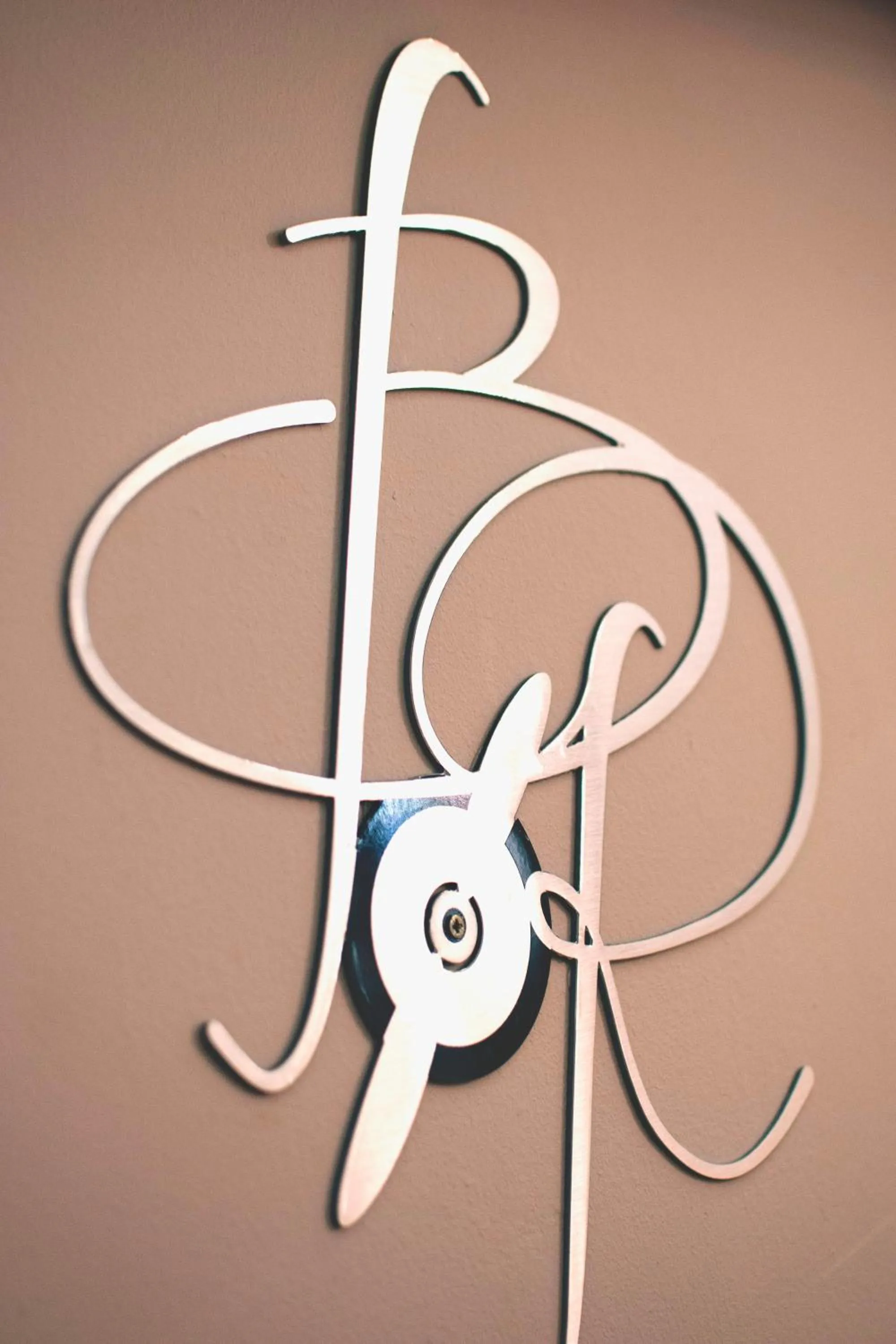 Property logo or sign in Barnstormers Rest