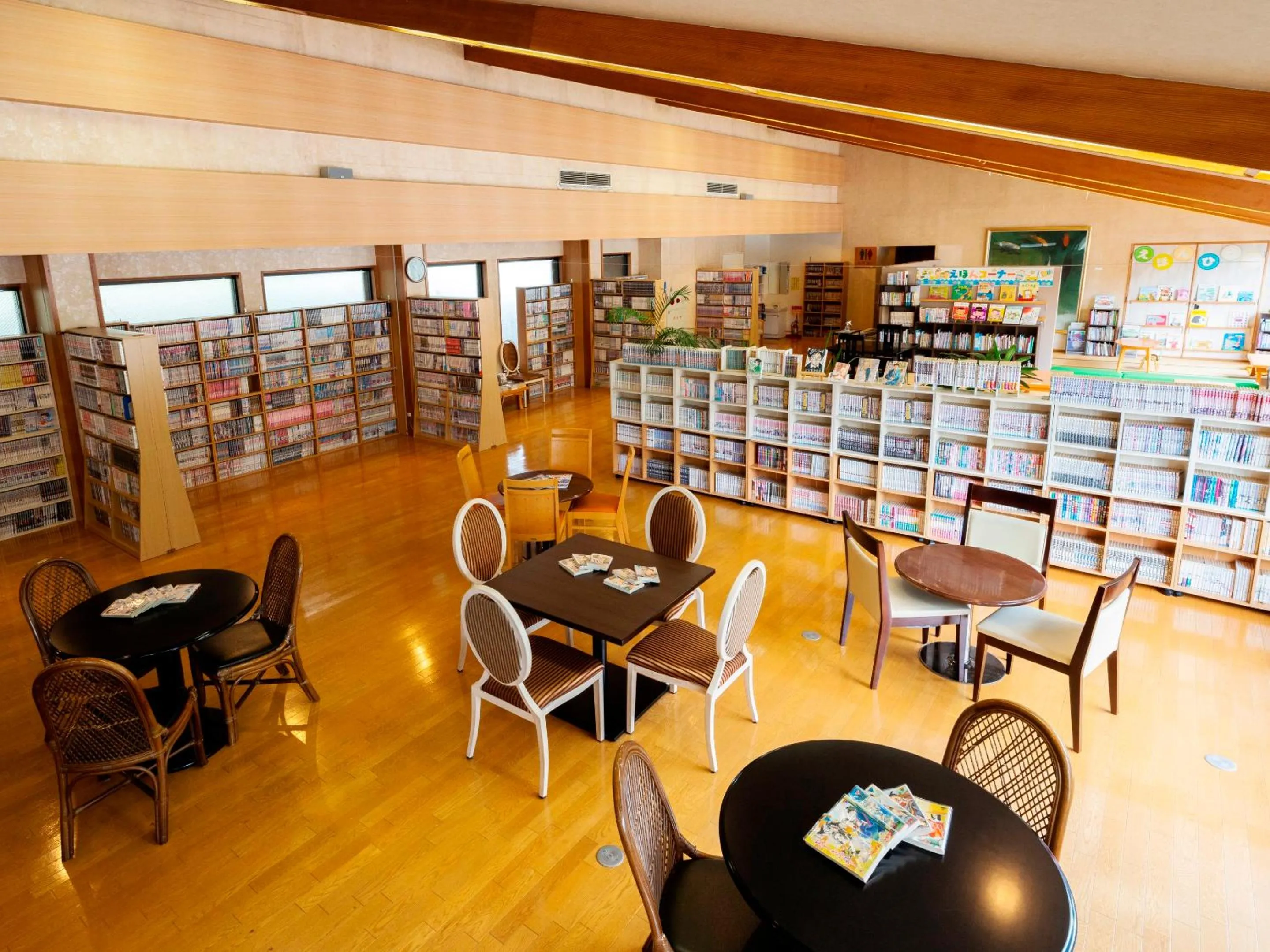 Library in Hotel Sunvalley Izunagaoka Main Building