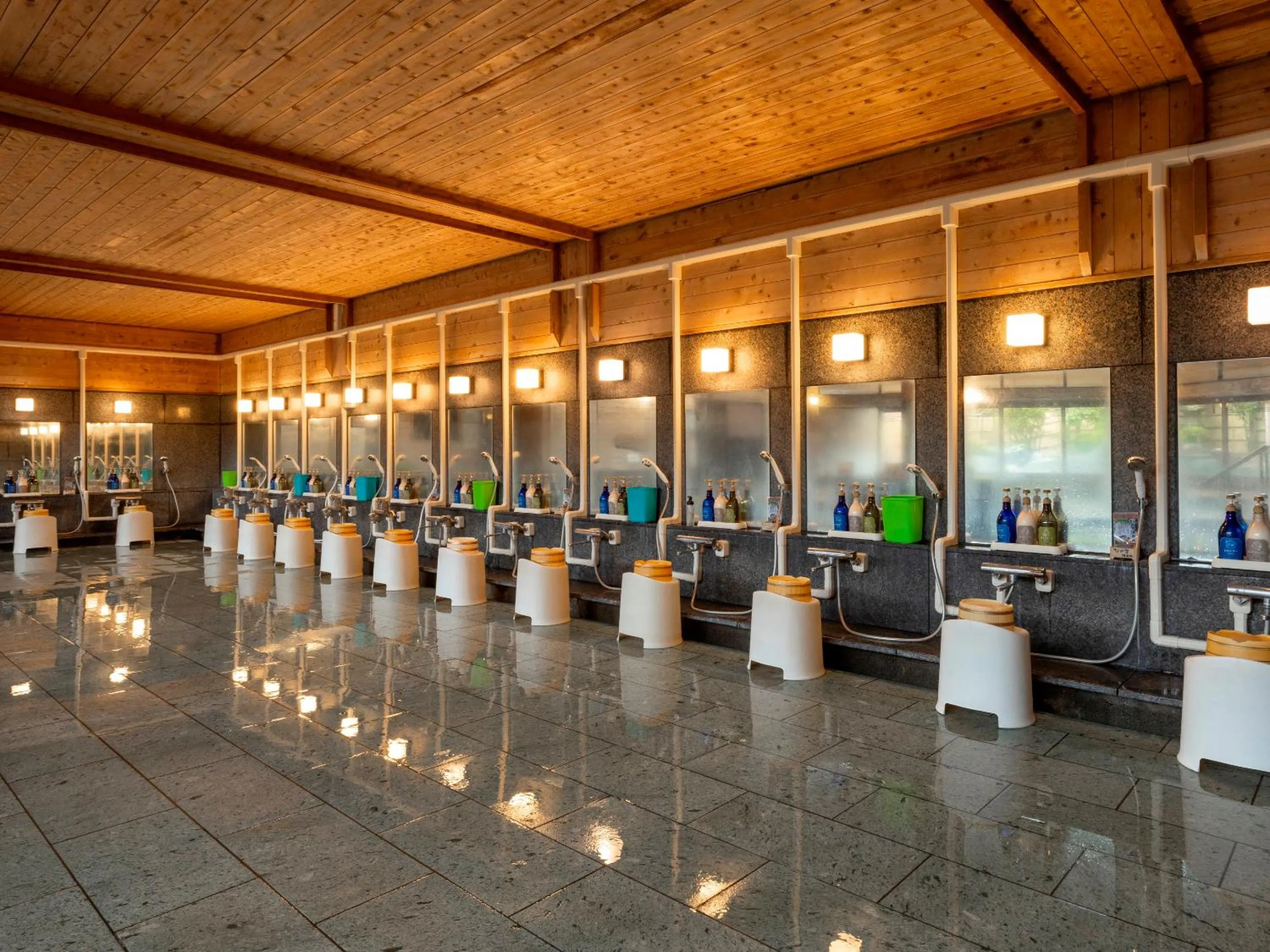 Public Bath in Hotel Sunvalley Izunagaoka Main Building