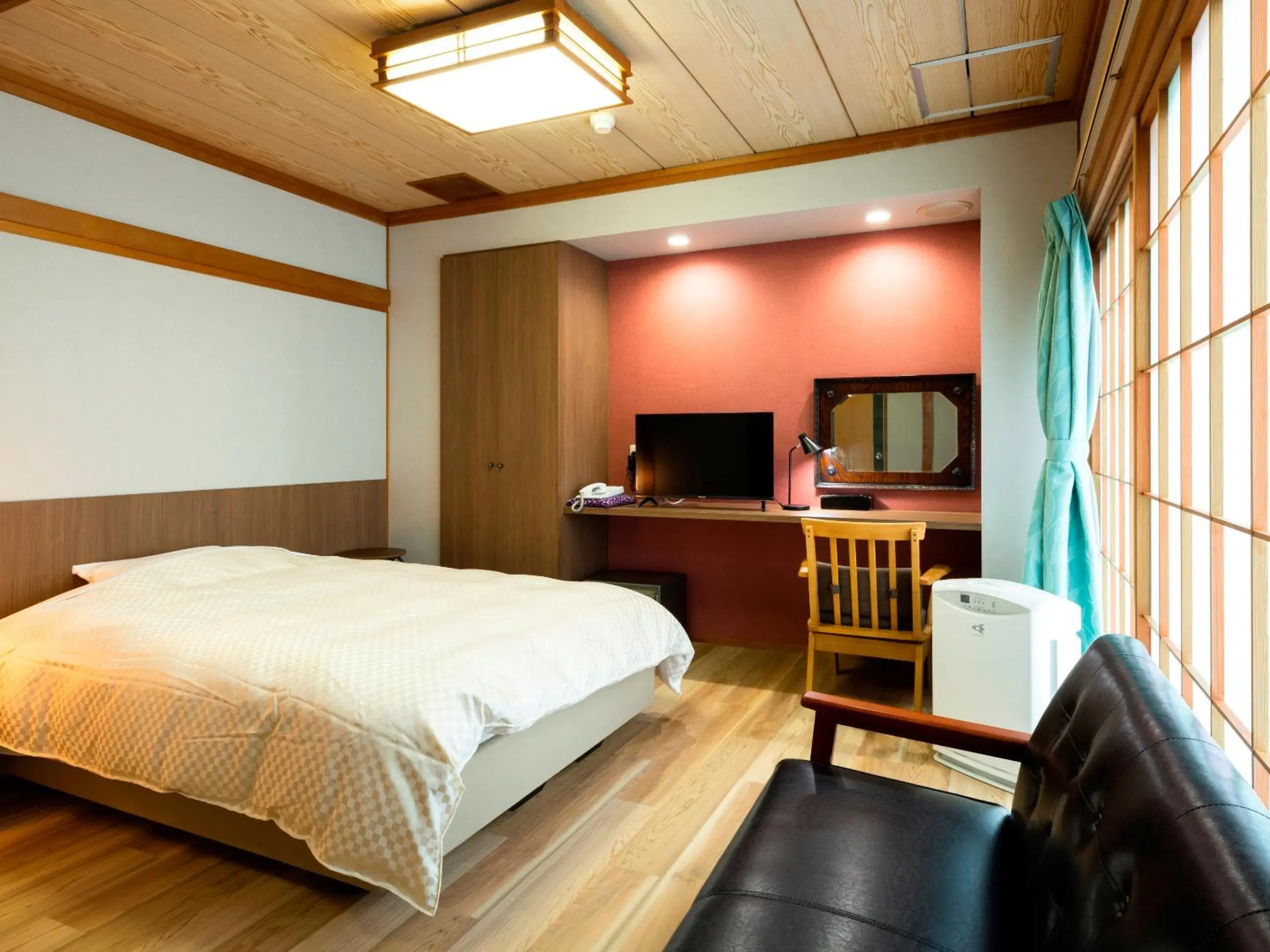 Double Room - single occupancy in Hotel Sunvalley Izunagaoka Main Building Double Room - single occupancy in Hotel Sunvalley Izunagaoka Main Building