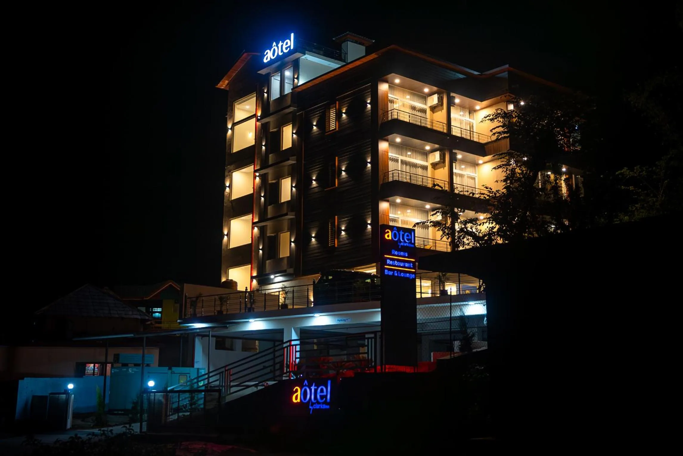 Night in Aotel by Clarks Inn Palampur