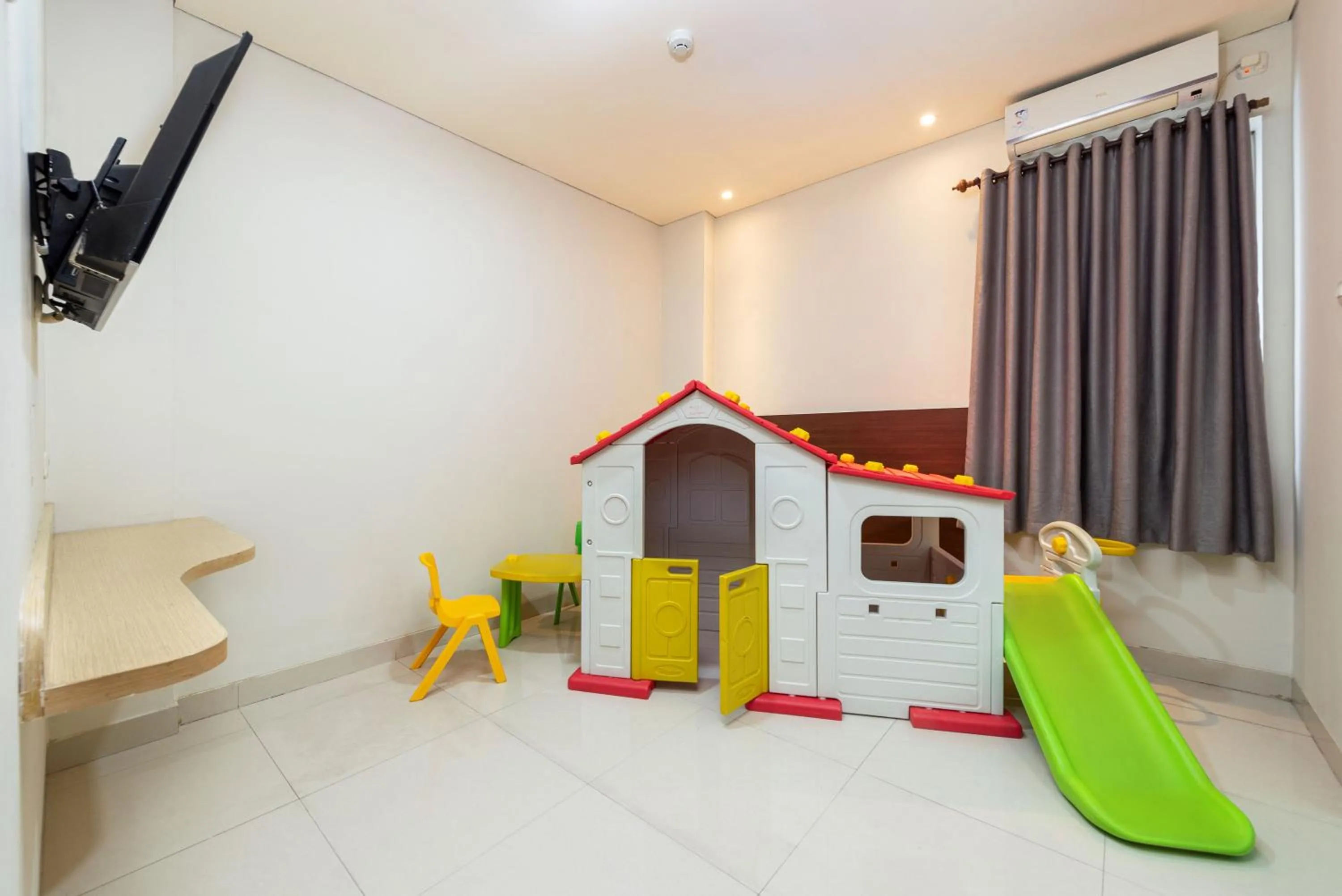 Kids's club in Life Hotel Soekarno Hatta Makassar