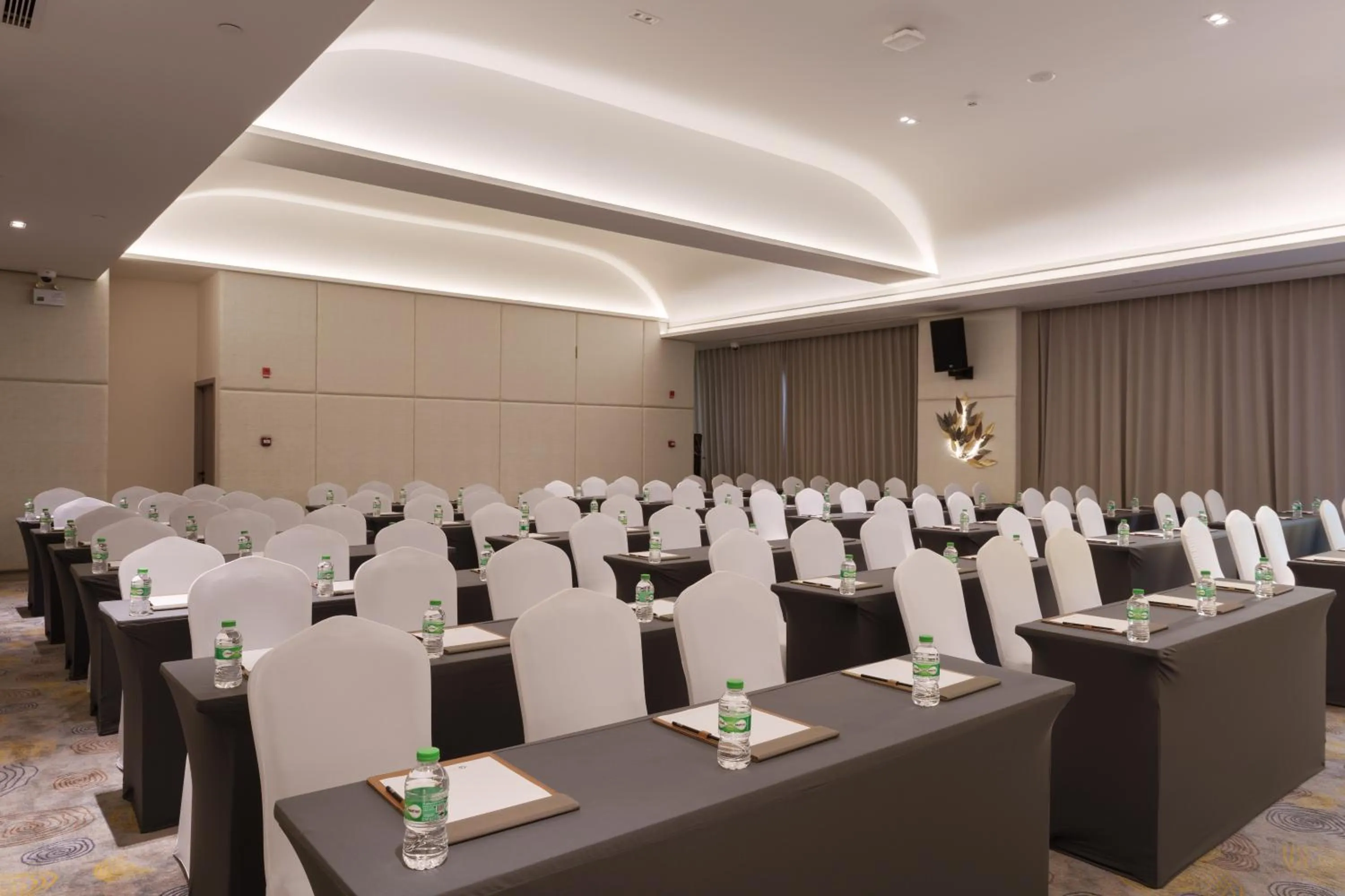 Meeting/conference room in Shenzhen Tower Hotel Bangkok