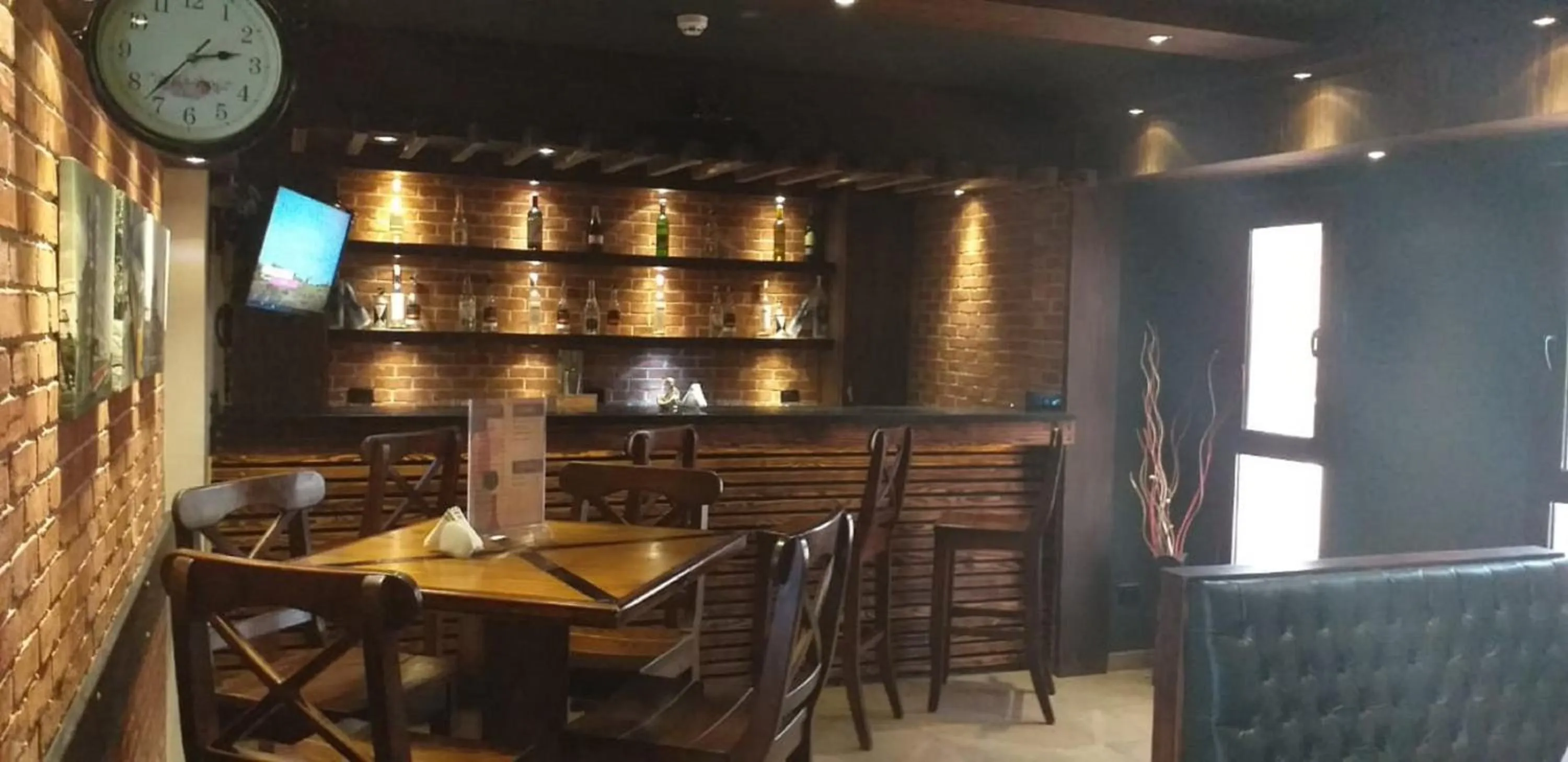 Lounge or bar in Panacea Suites Hotel