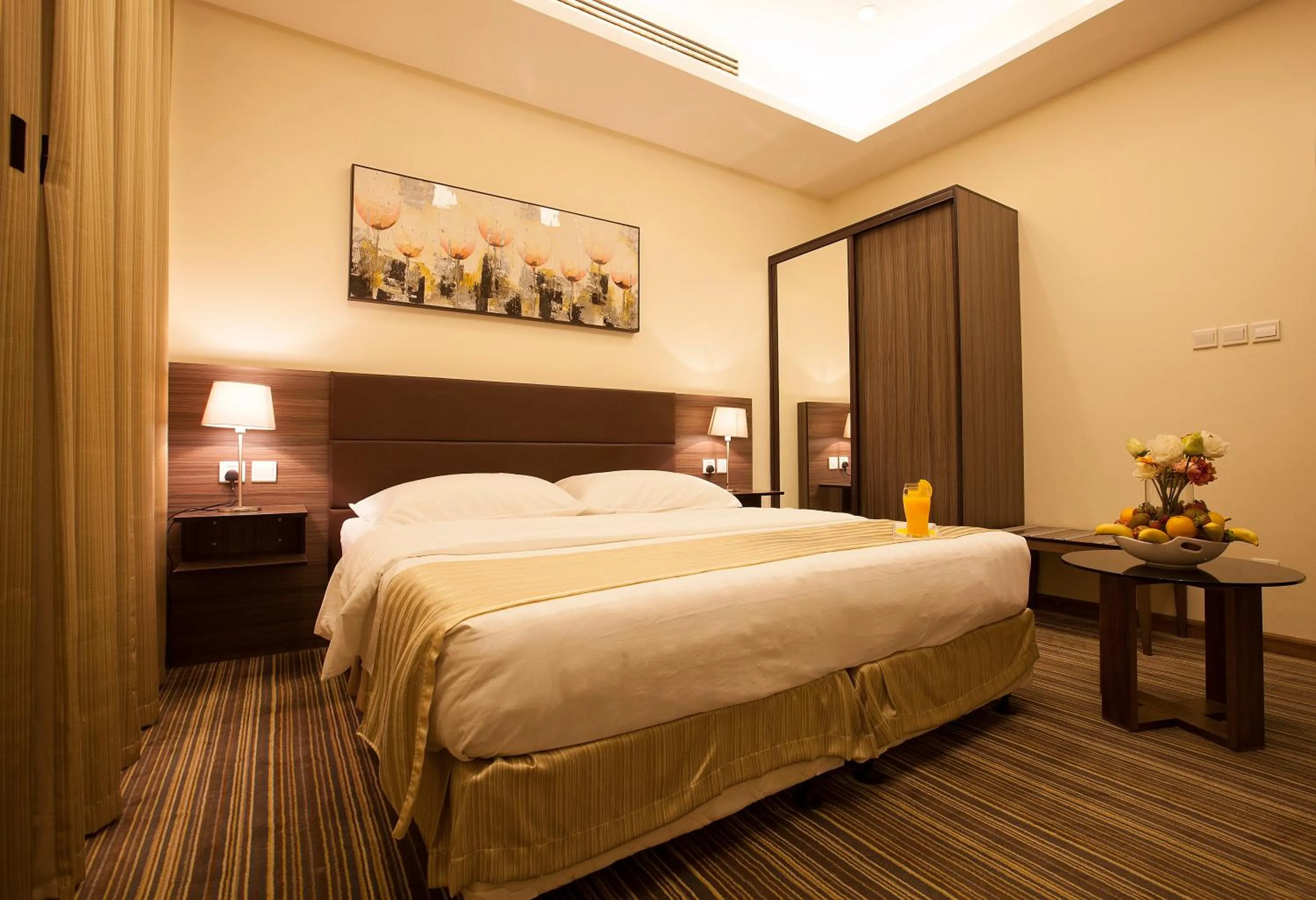 Bedroom, Bed in لي لي جراند للشقق المخدومة - درجة اقتصادية