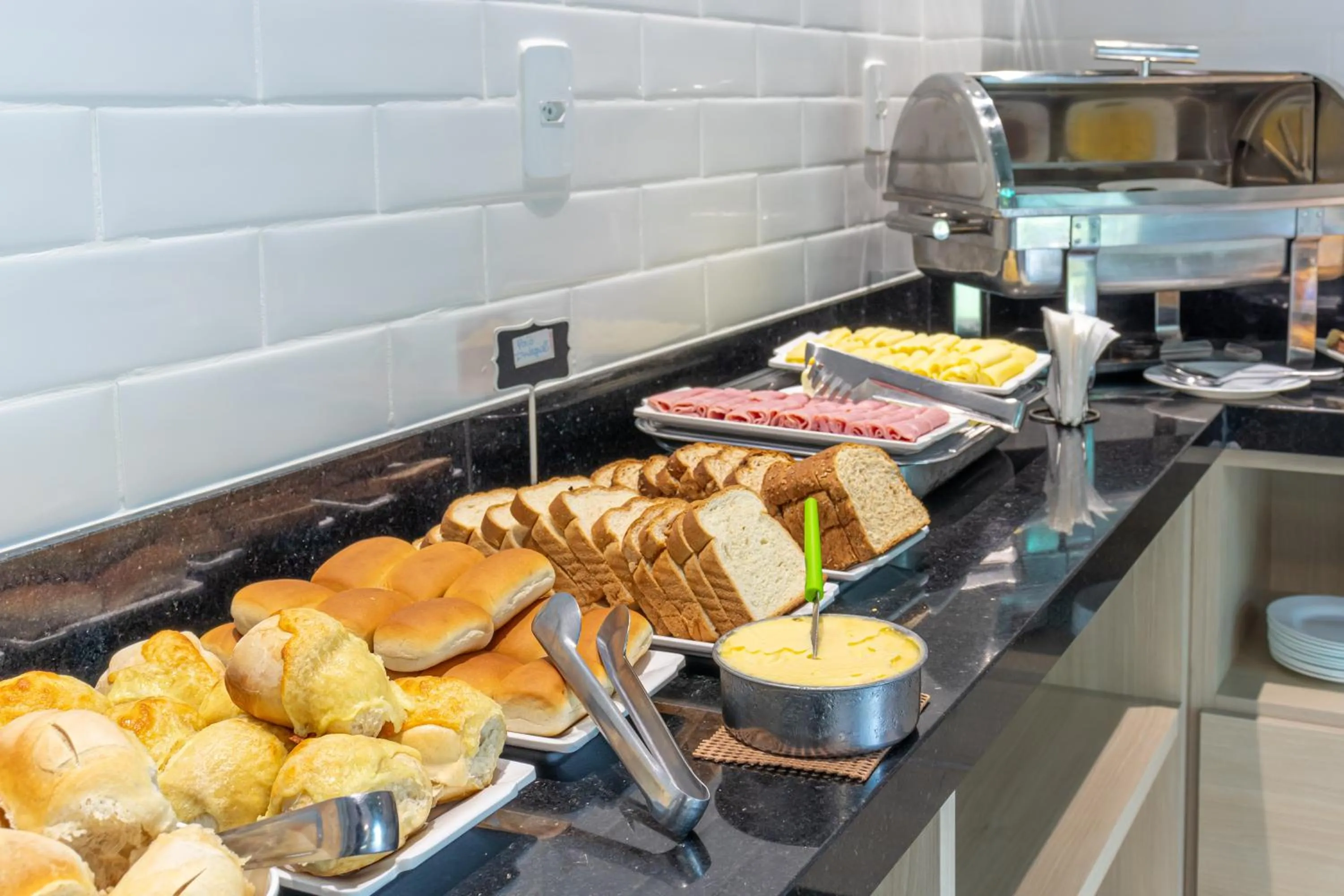 Kitchen or kitchenette in Hotel Los Angeles