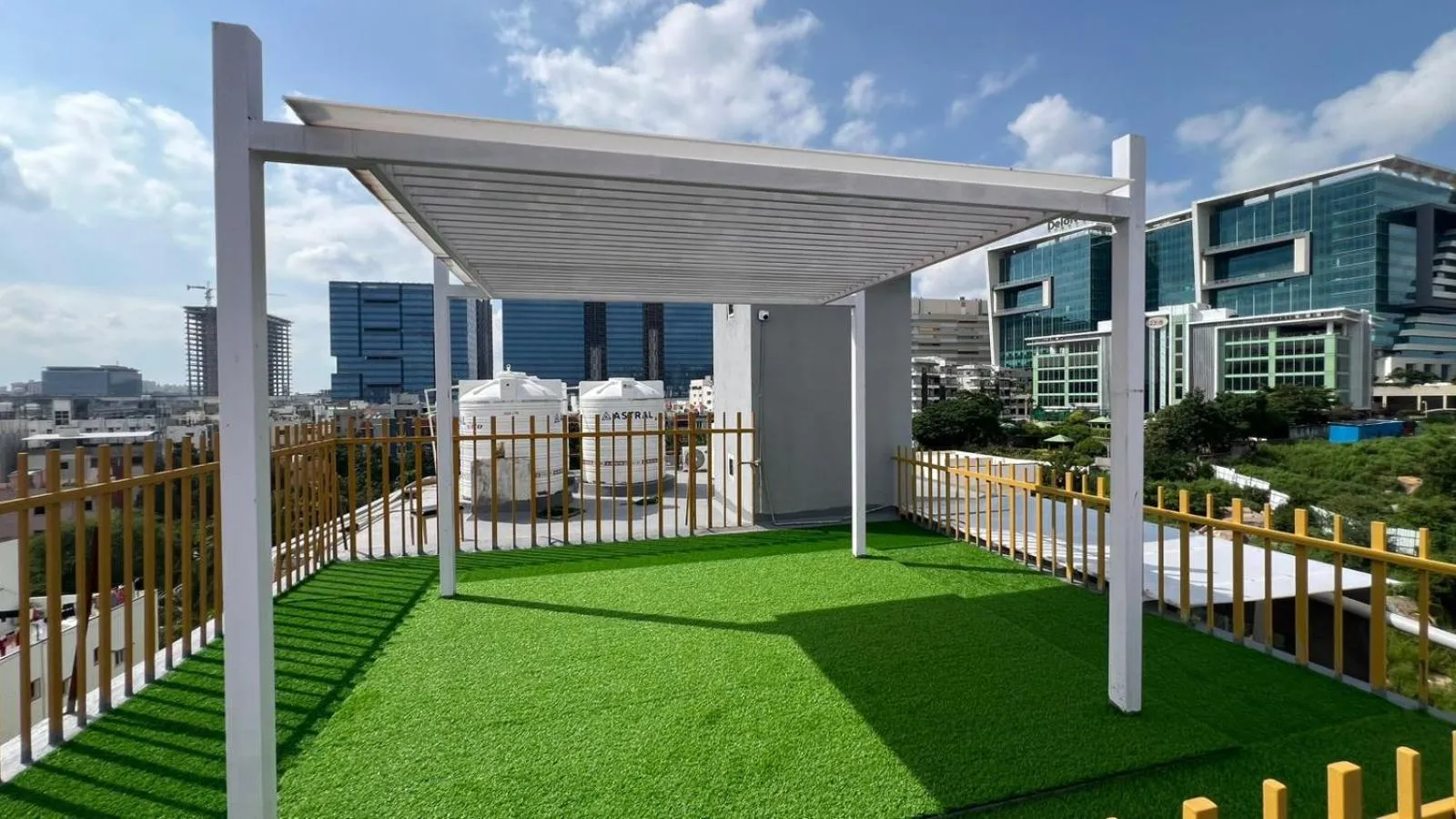 Garden in Wild Wings Premium Hotel