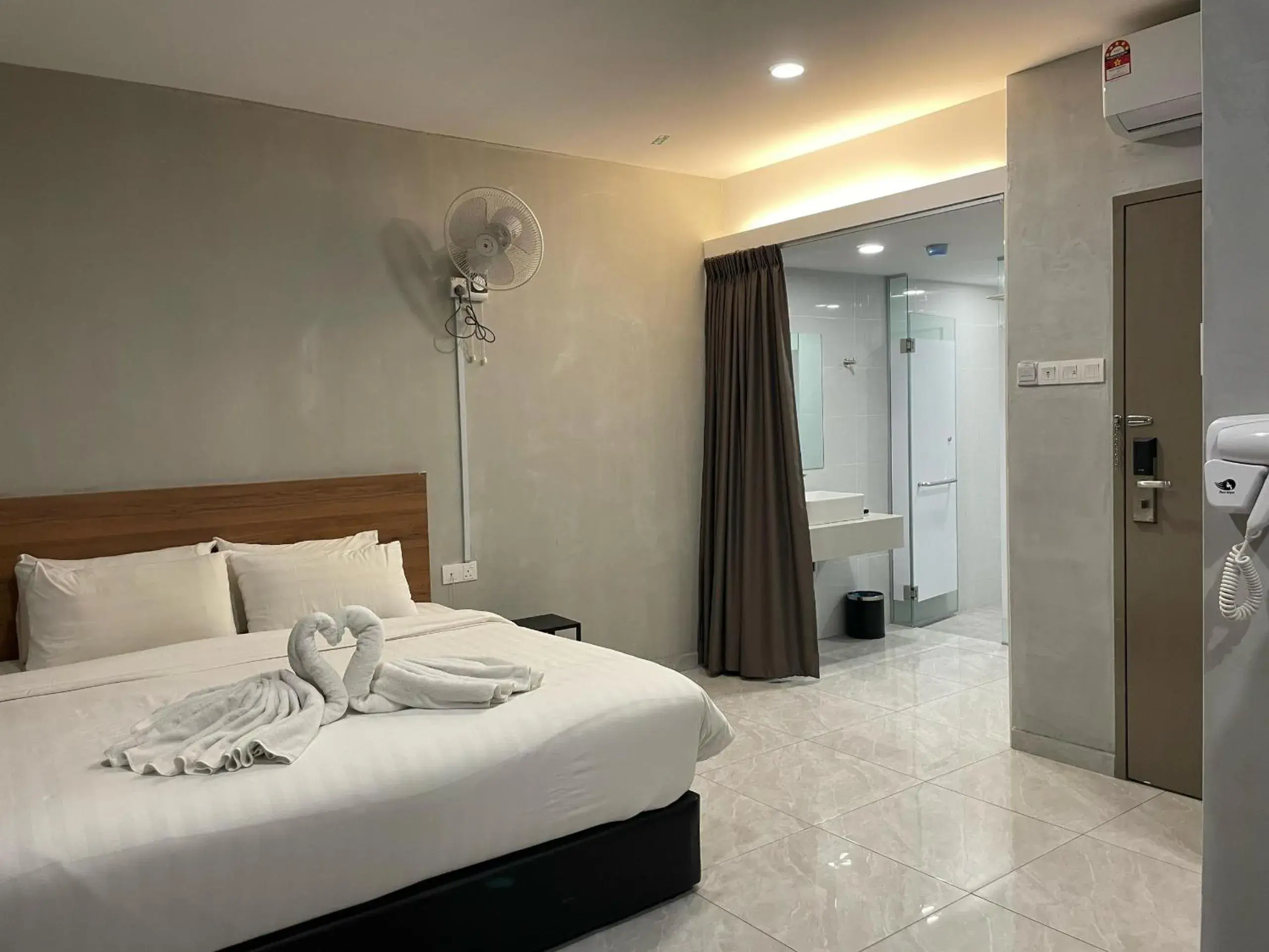 King Studio with Sofa Bed in HPY Hotel King Studio with Sofa Bed in HPY Hotel