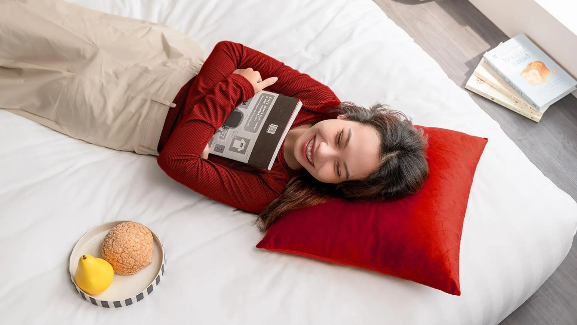 Property building, Bed in M Village Hotel Lý Tự Trọng