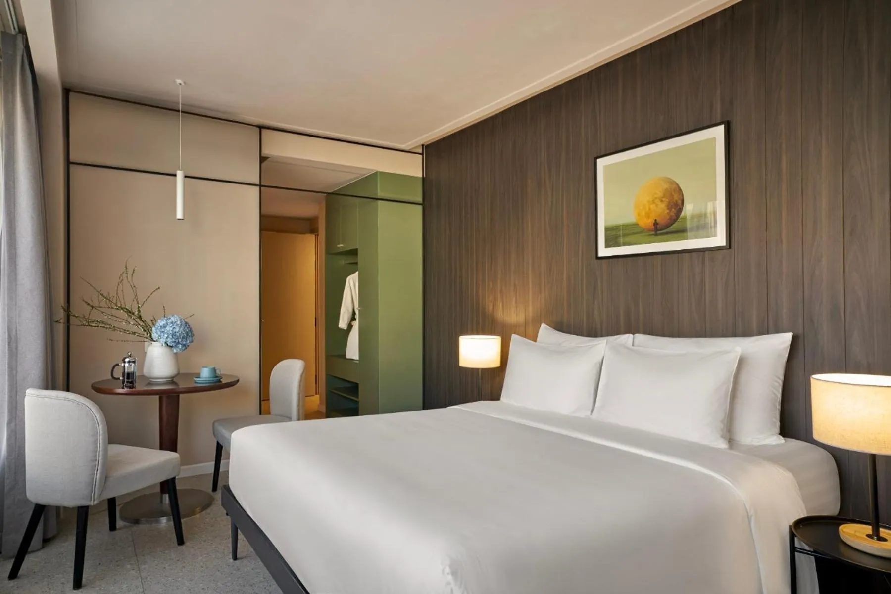 Bed in M Village Hotel Lý Tự Trọng