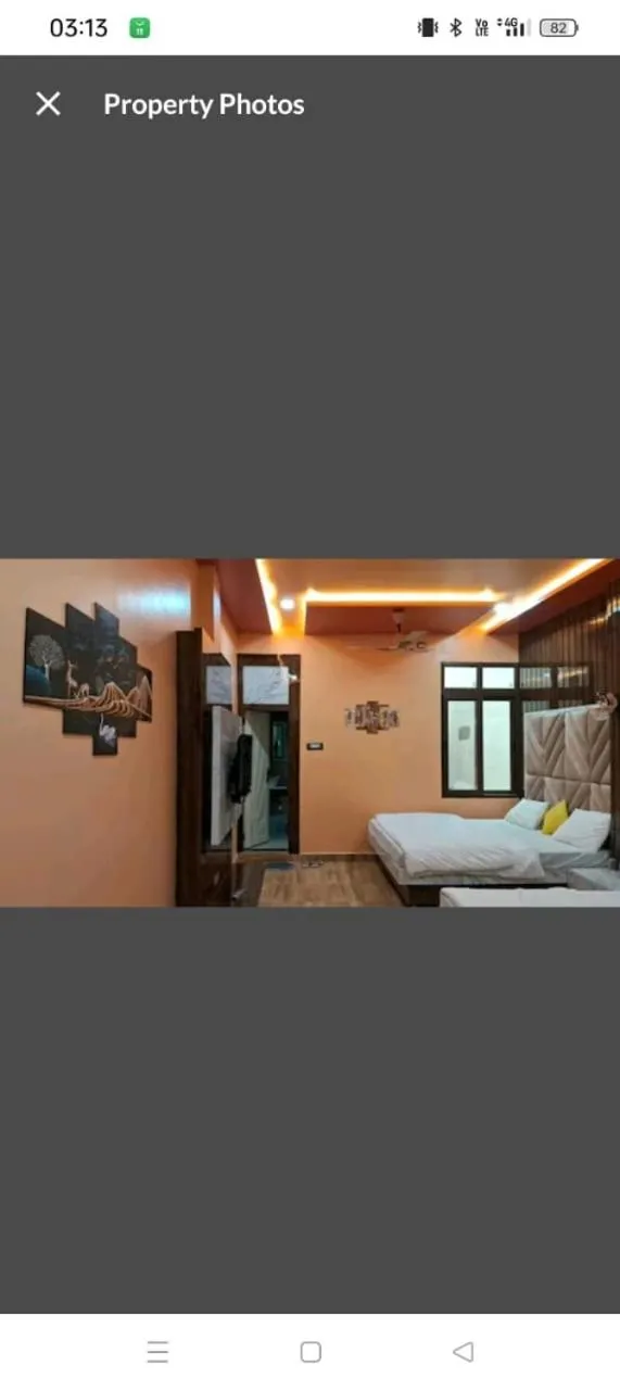 Bed in Hotel Ashok Vihar