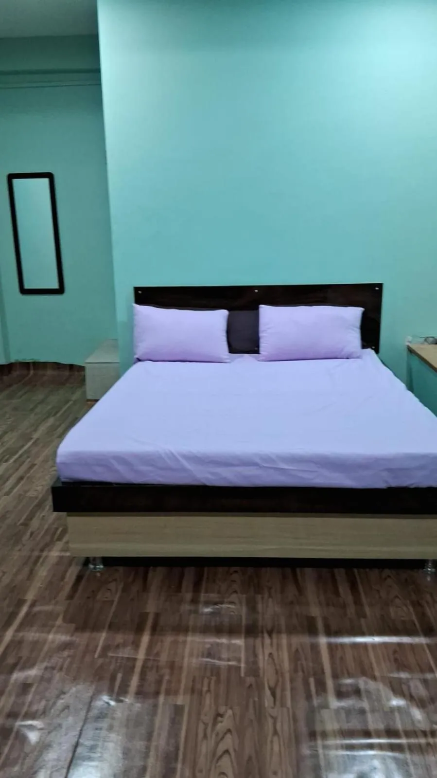 Bed in Hotel Ashok Vihar