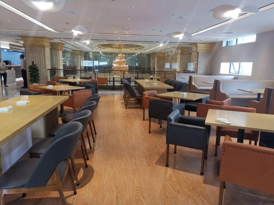 Vienna International Hotel - Shanghai World Expo Garden