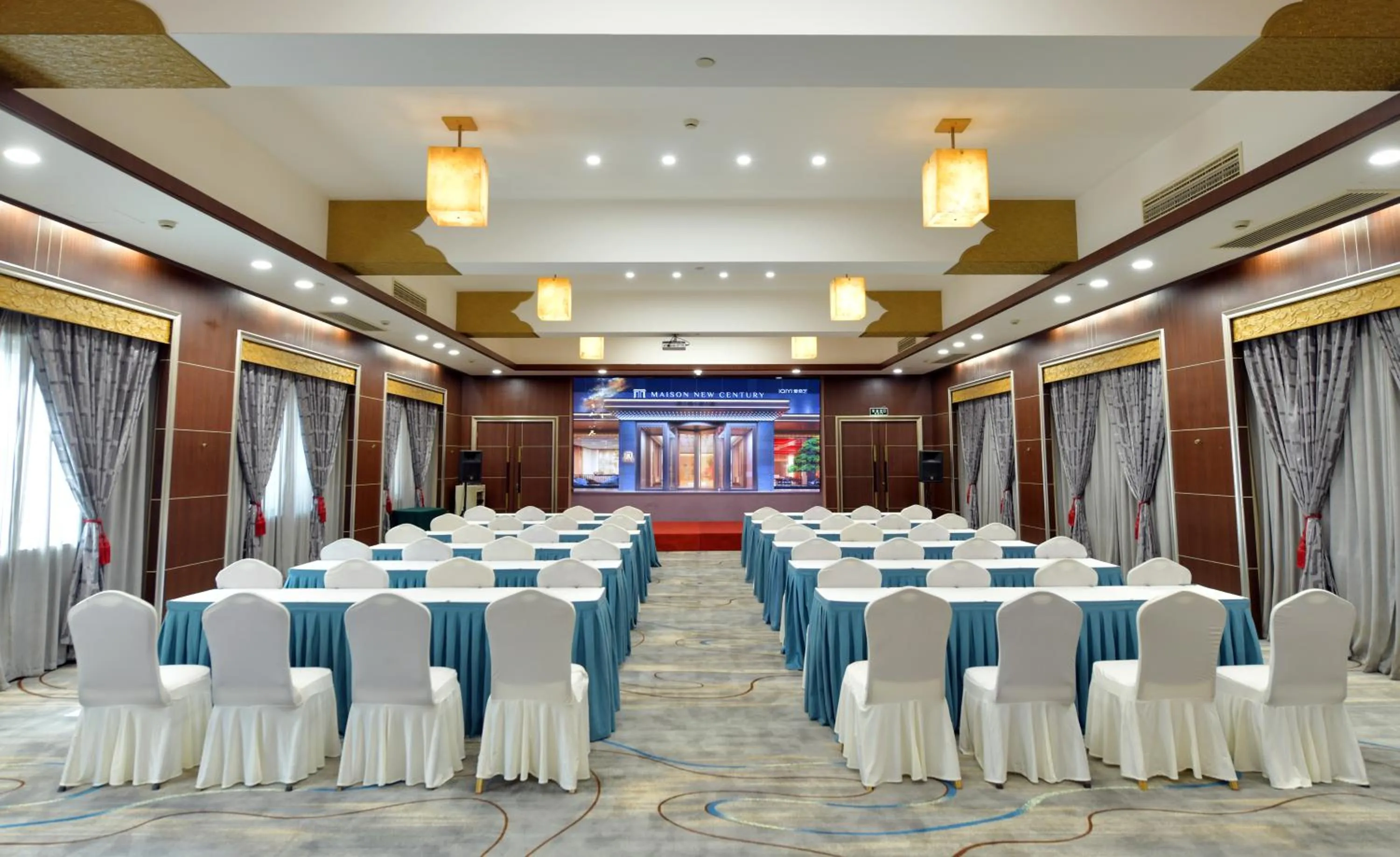 Meeting/conference room in Maison New Century Tongxiang